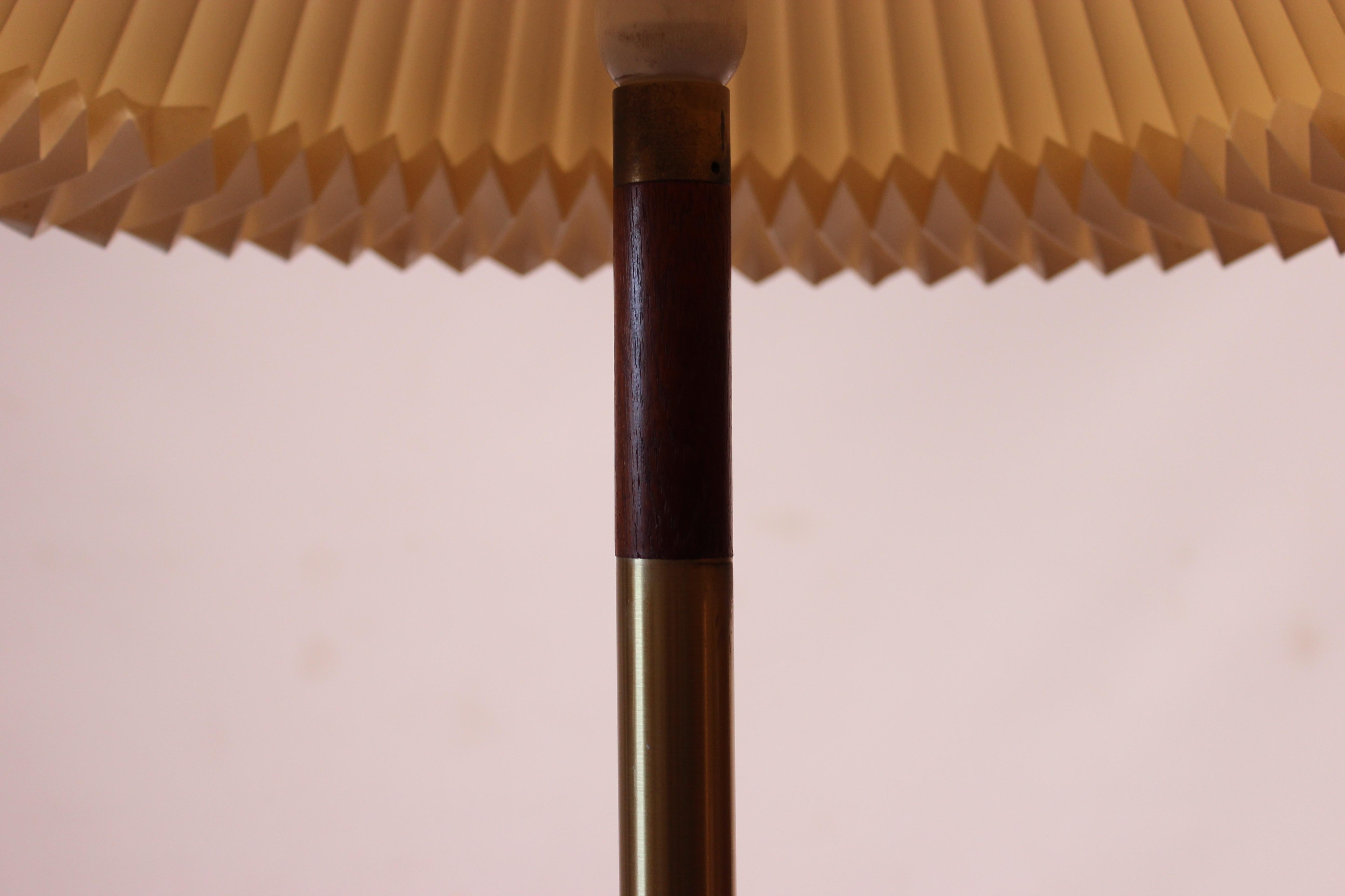 Scandinavian Modern Tall Floor Lamp of Teak and Brass, of Danish Design from the 1960s