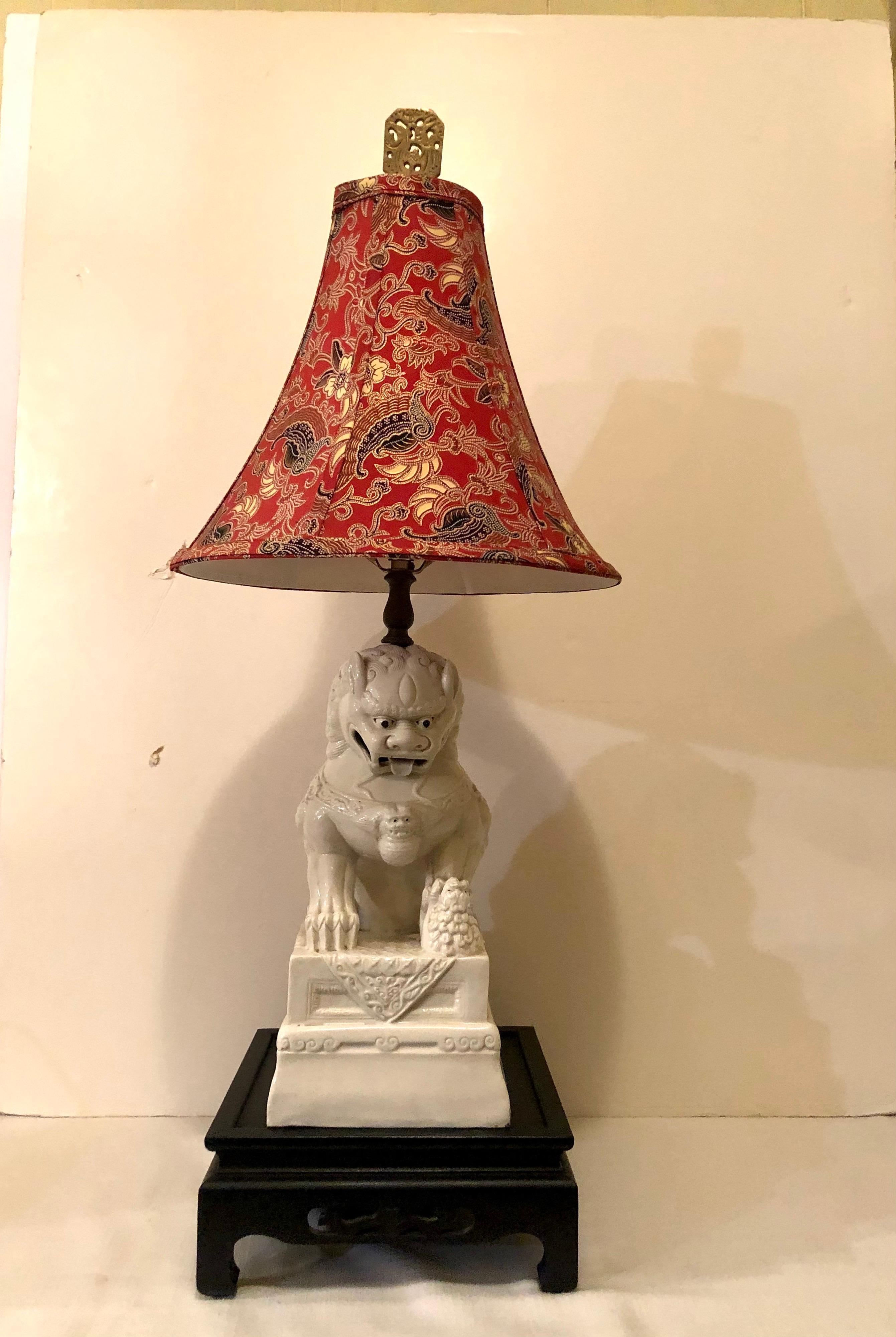 Tall Foo Dog White Lamp with Red Lamp Shade 1