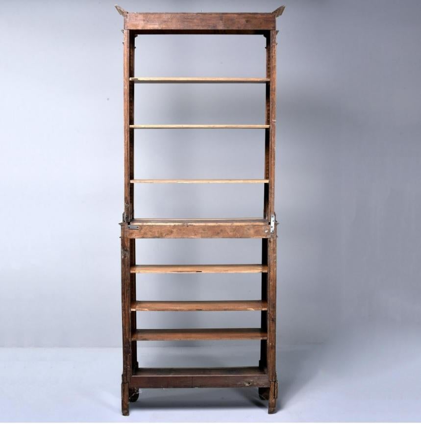Tall French Bleached Oak Bookcase or Étagère with Adjustable Shelves In Good Condition In Chicago, IL