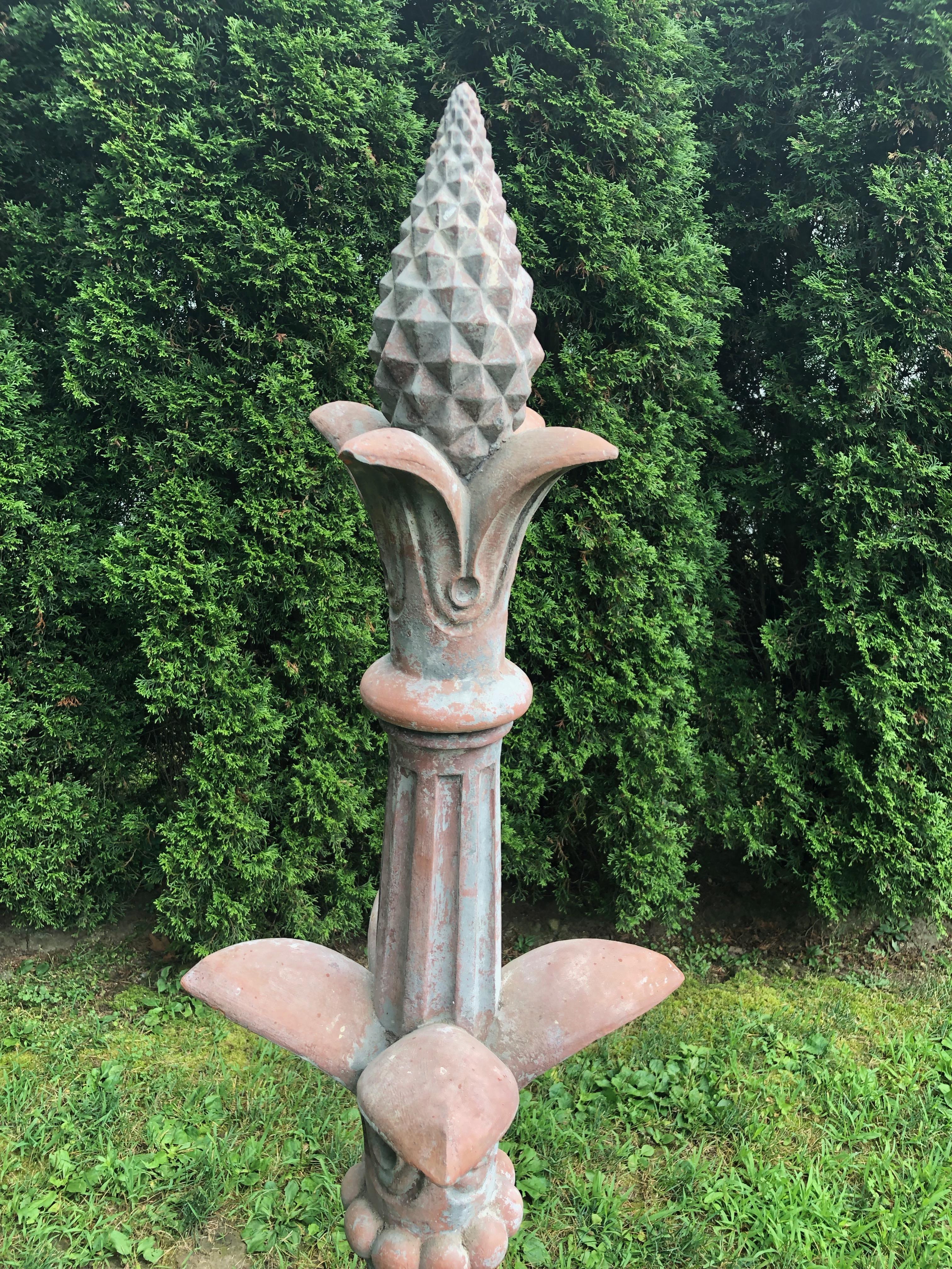 Tall French Fleurs-de-Lys Terracotta Finial on English Terracotta Plinth For Sale 8