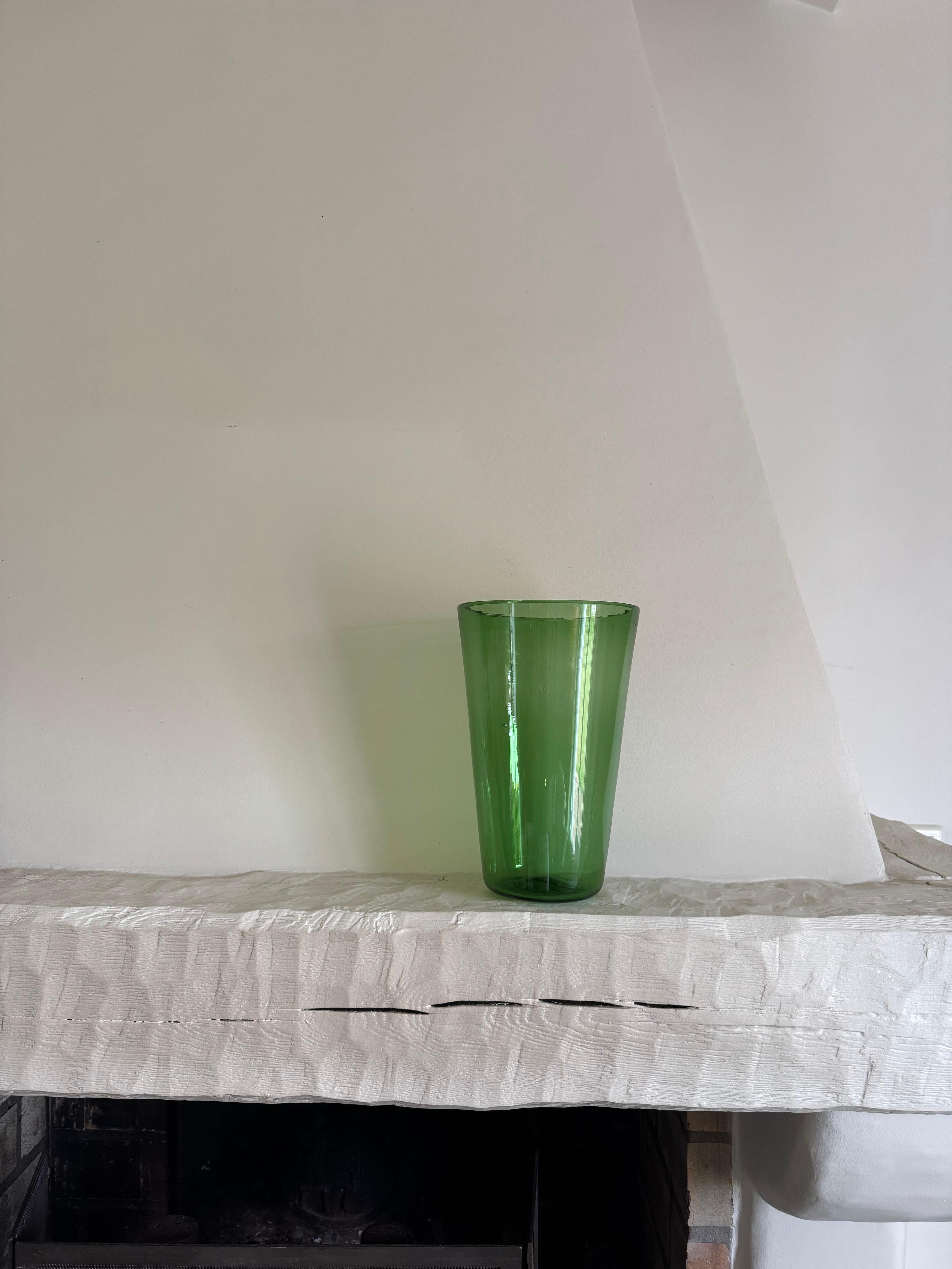 Mid-Century Modern Tall French handblown vase pontil mark