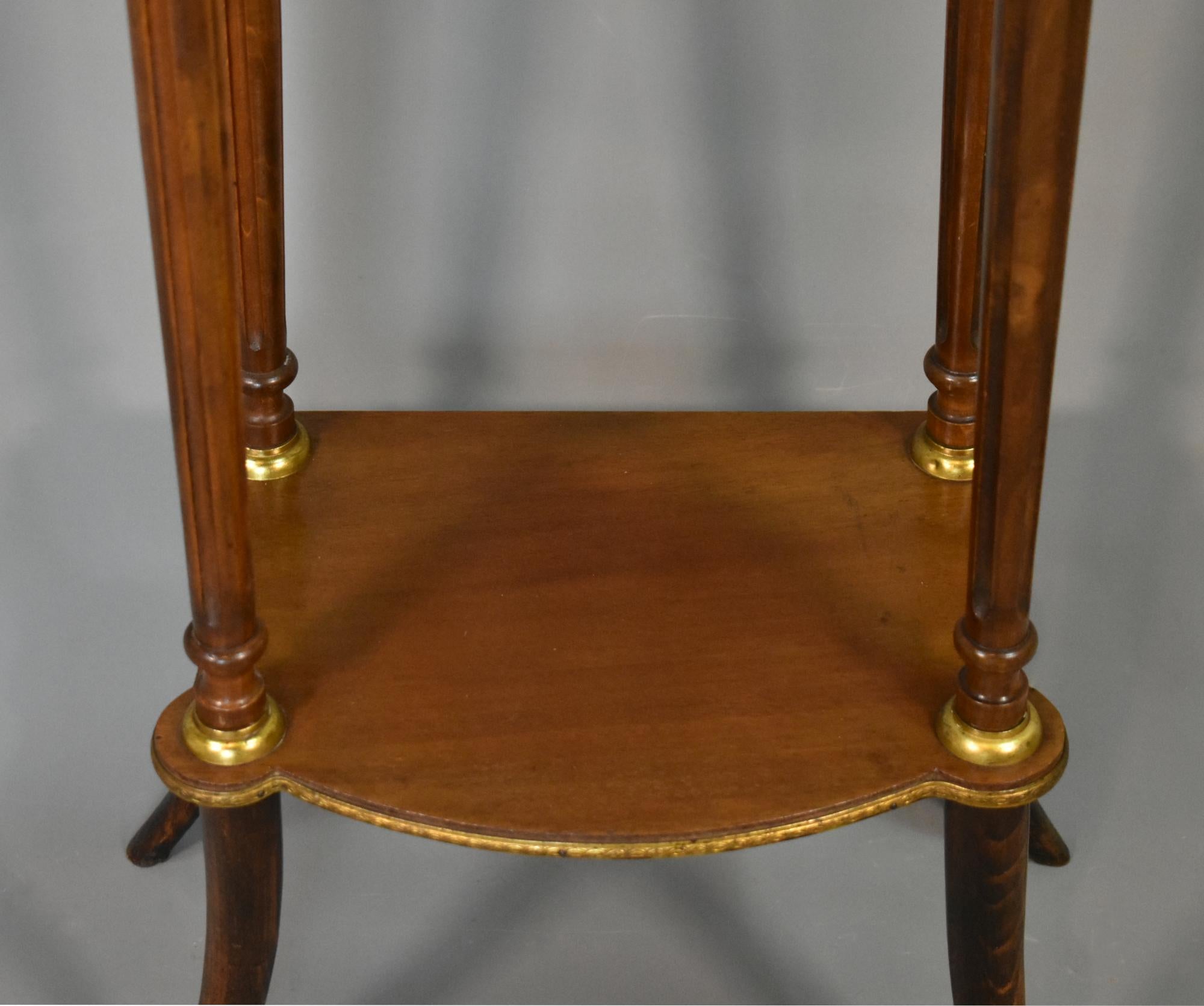 Grand meuble à sellettes en marbre de style Louis XVI en vente 7