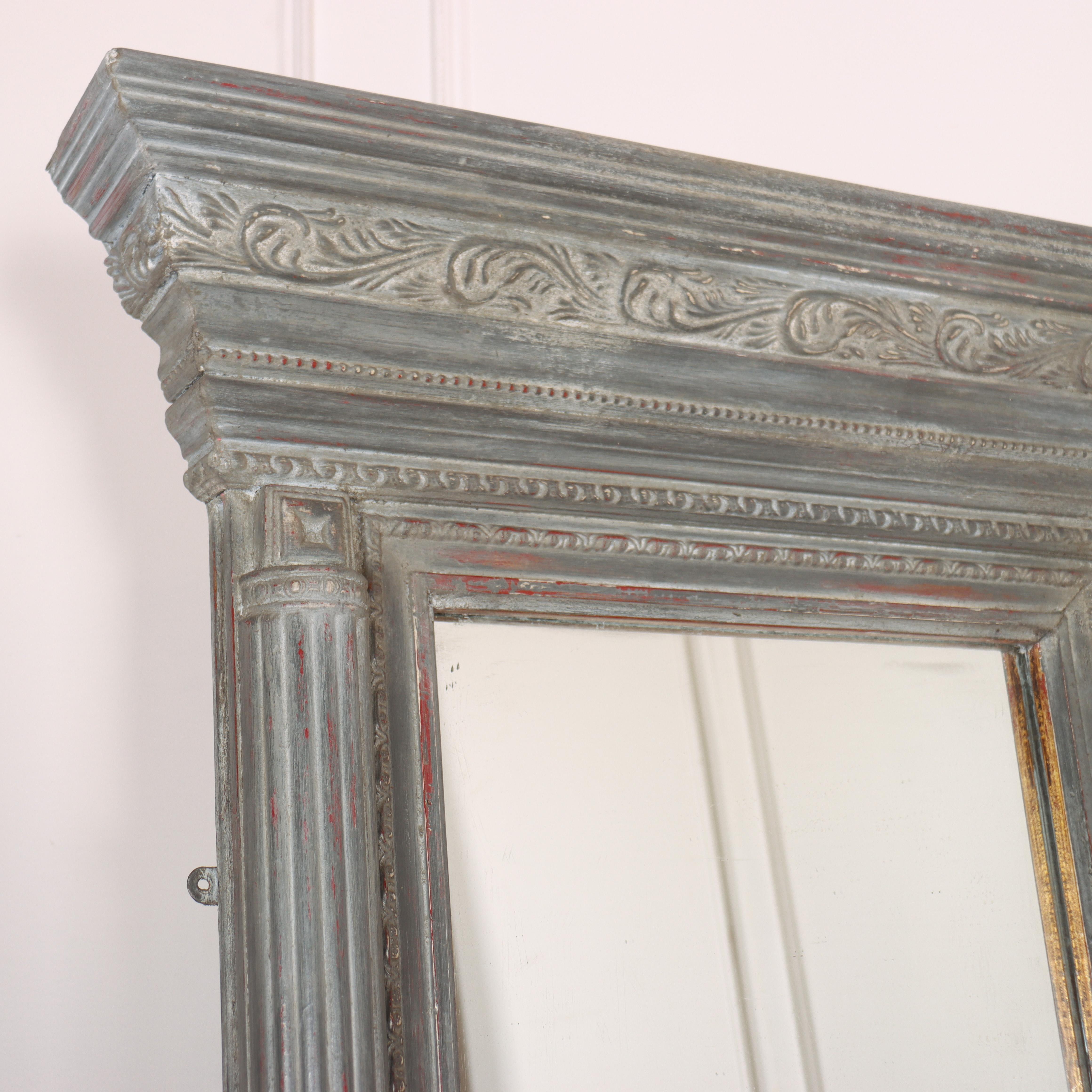 Grand miroir de coiffeuse peint à la française en vente 5