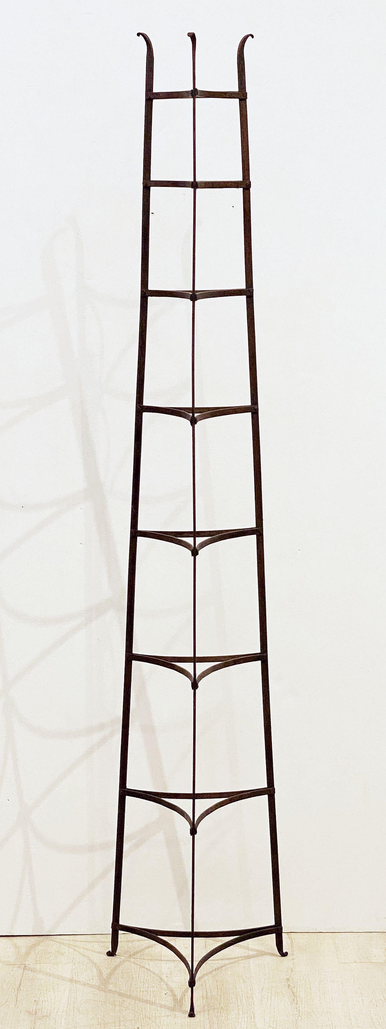 Tall French Pan or Pot Stand of Wrought Iron 9
