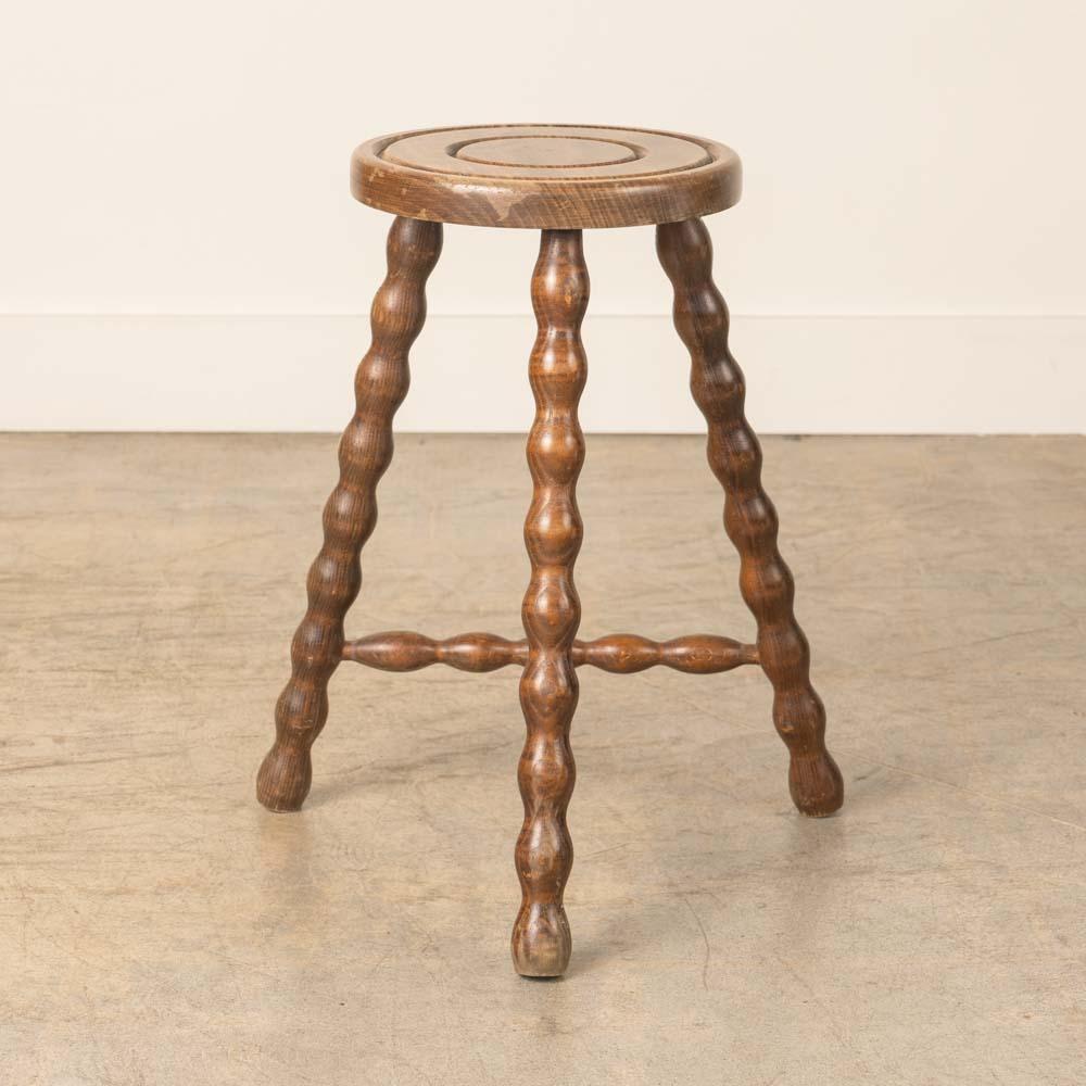 Legno Sgabello francese alto a treppiede in Wood in vendita