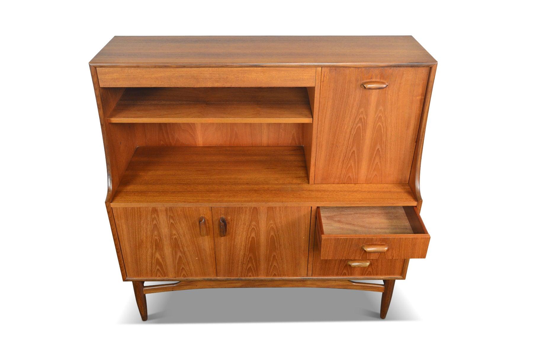 how tall is a credenza