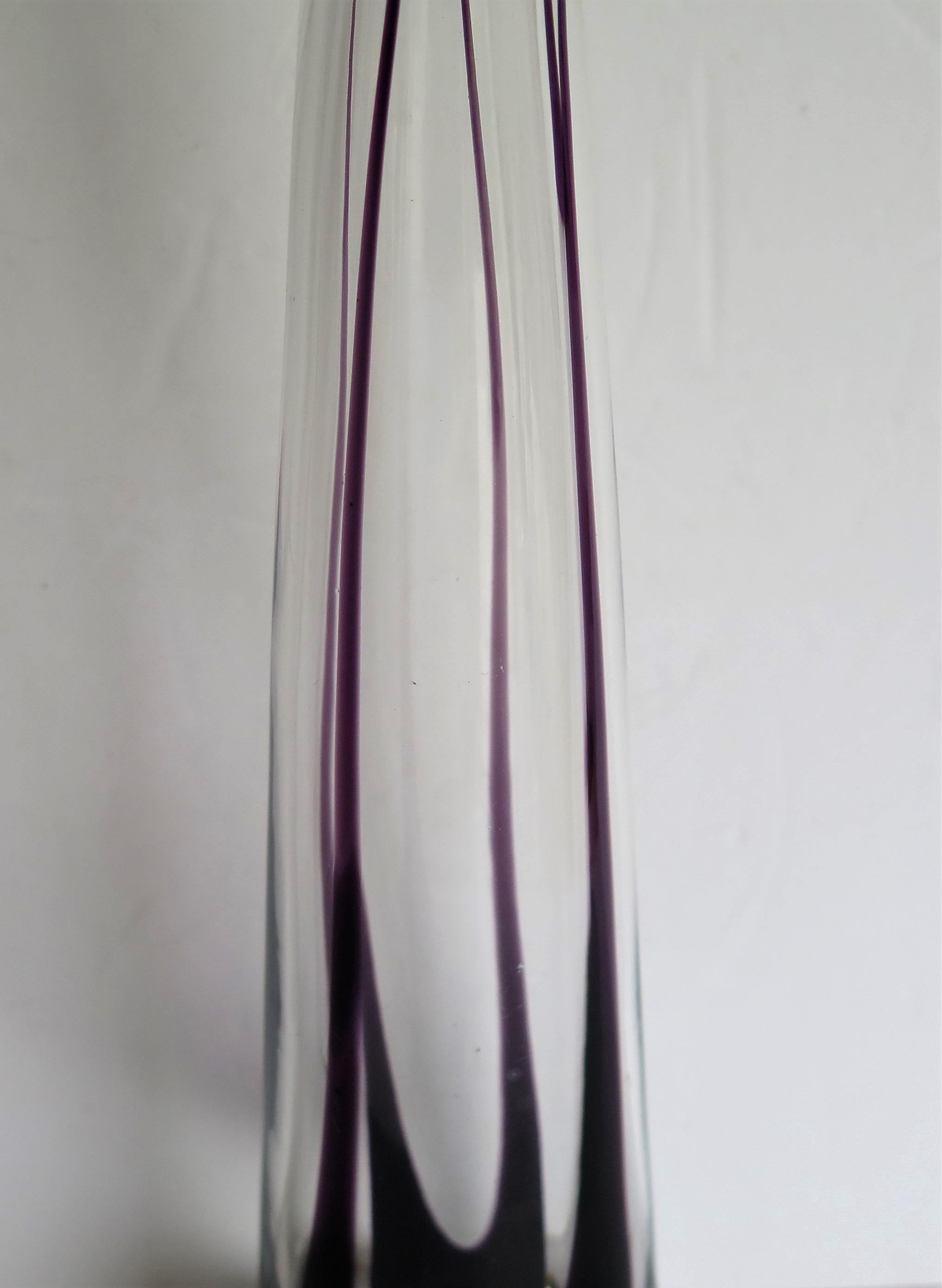 Tall Glass Sommerso Vase by Vicke Lindstrand for Kosta Glass, Sweden Circa 1960 For Sale 1