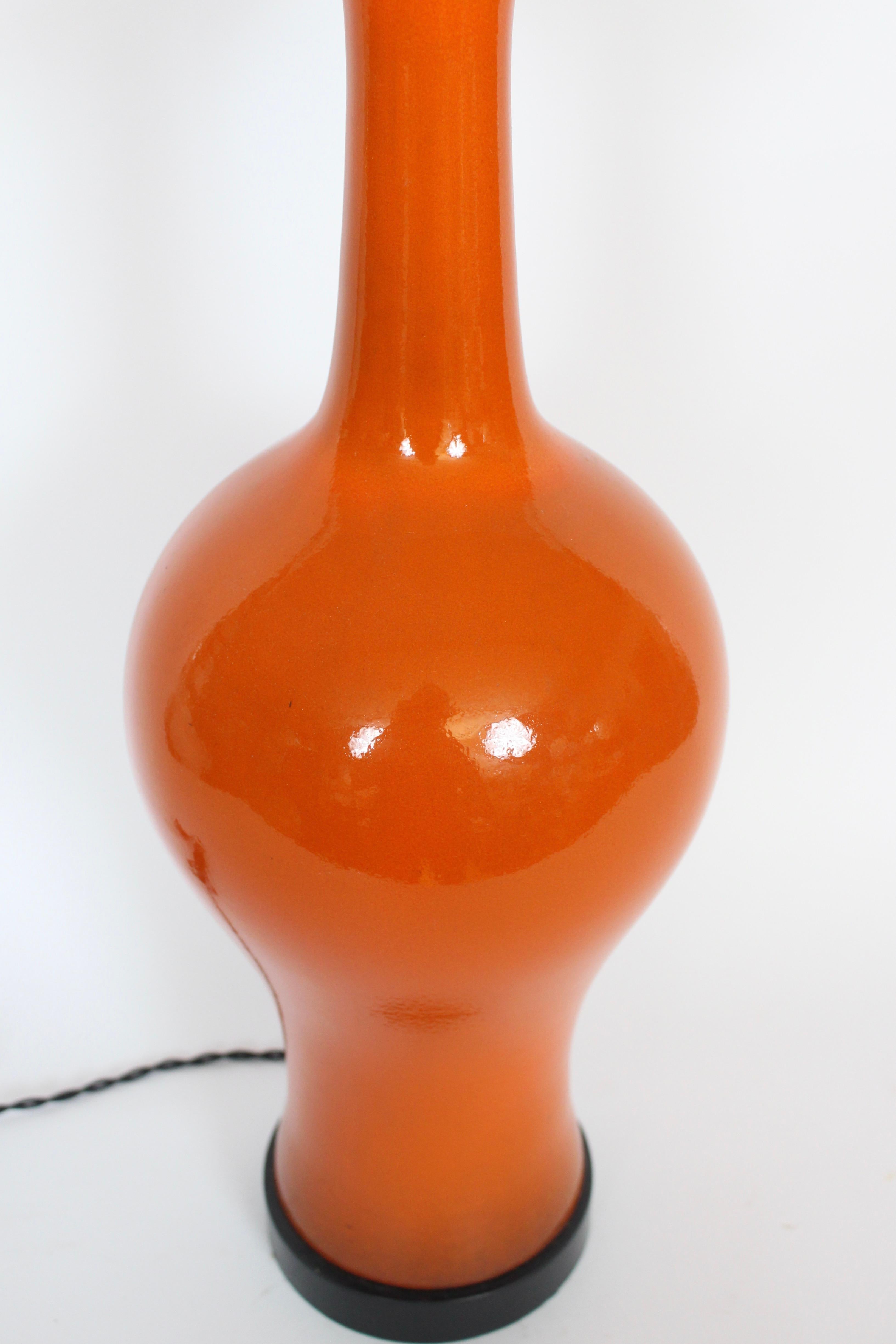 Tall Glazed Tomato Red Ginger Jar Ceramic Table Lamp, Circa 1960 For Sale 1
