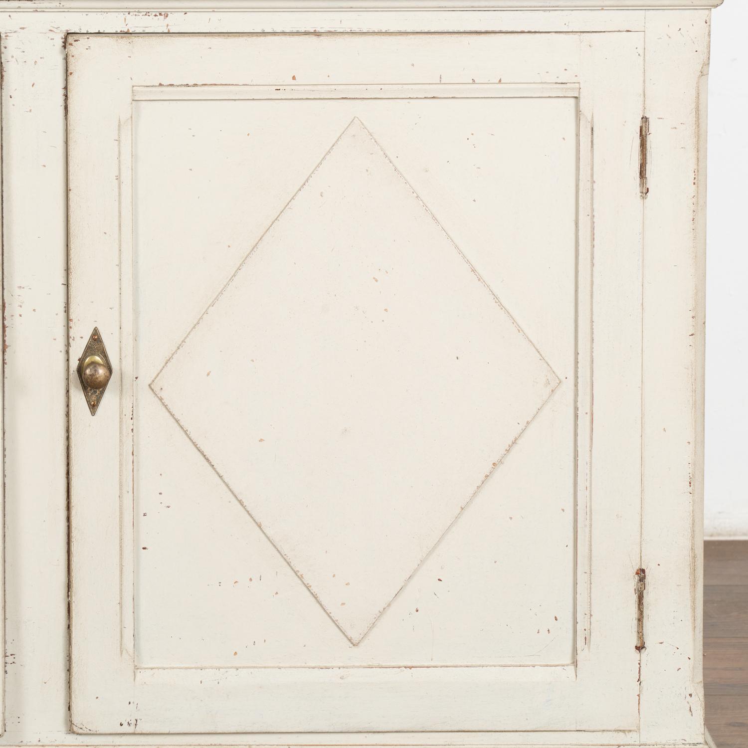 Tall Gray Painted Gustavian Bookcase Display Cabinet, Sweden circa 1960 3