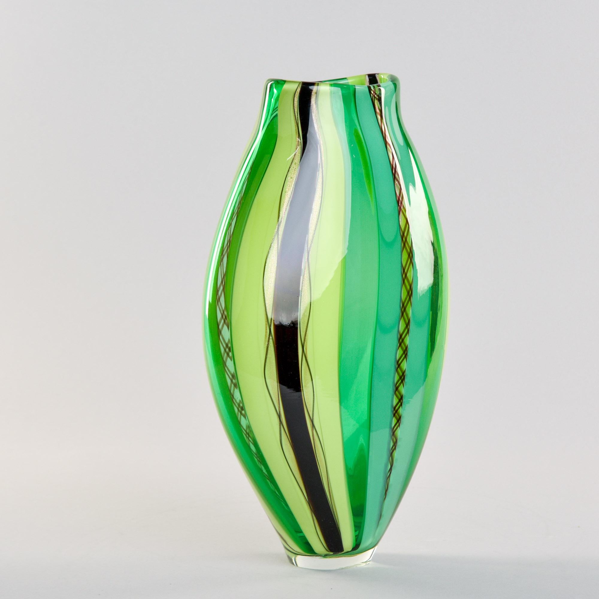 Tall Green Signed Fabiano Zanchi Murano Glass Vase In Good Condition For Sale In Troy, MI