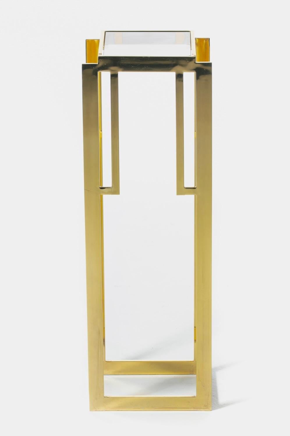 Grand The Pedestal Mid Century en laiton de style Guy Lefevre avec plateau en verre fumé brun en vente 13