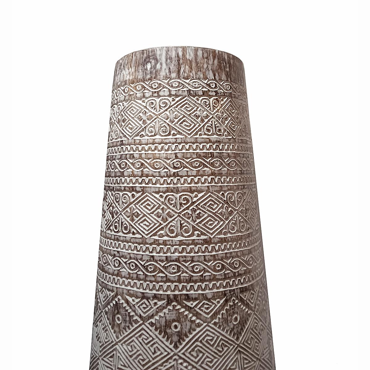 A stunning planter or vase made out of palm tree trunk from Sumatra, Indonesia. At almost 7 feet tall and almost 30 inches in diameter, intricately hand carved, it stands as a stunning sample of contemporary Indonesian craftsmanship. Its whitewash