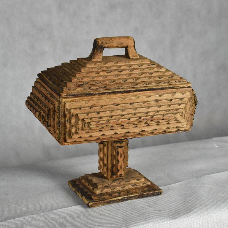 Tall Hand Carved Wood Tramp Art Keepsake Box with Lid on Stand In Good Condition In Oklahoma City, OK