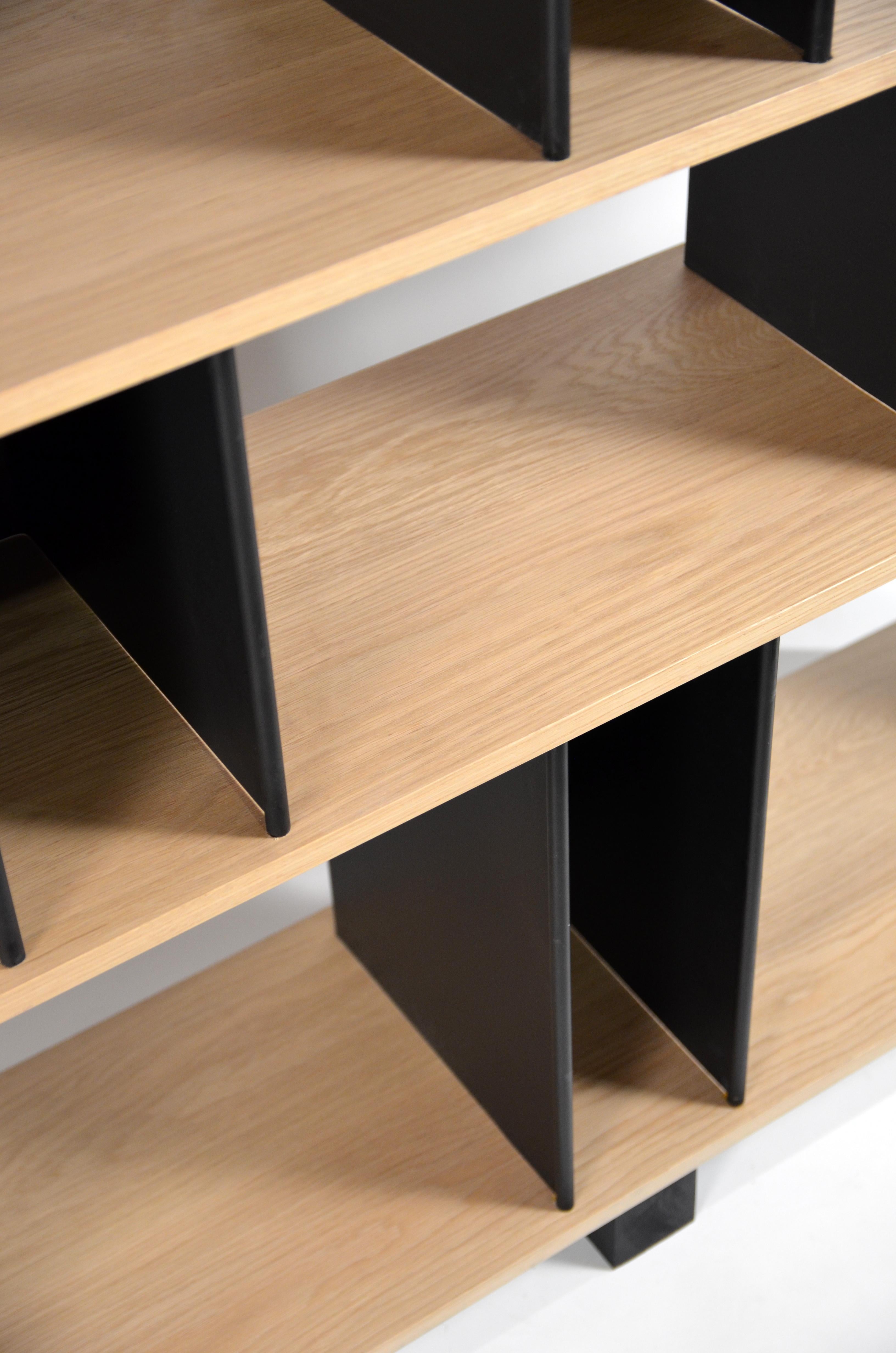 Modern Tall 'Horizontale' Black Steel and Oak Shelving Unit by Design Frères For Sale