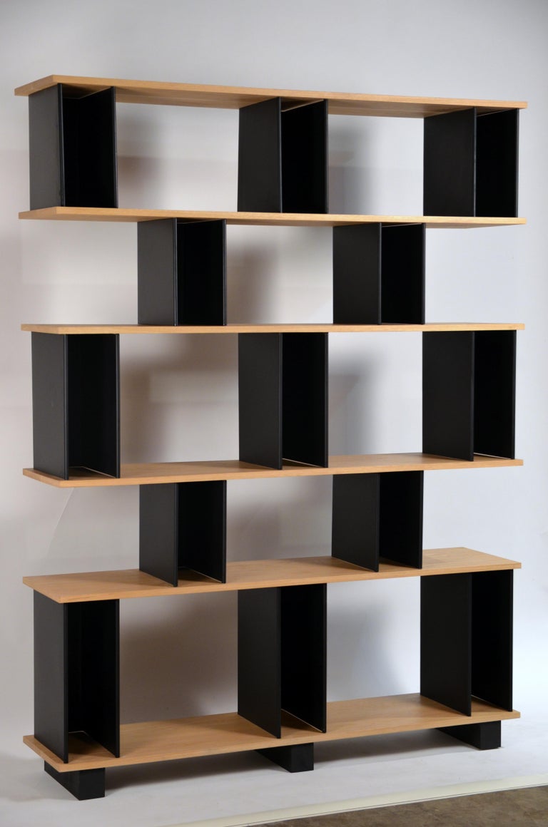 Tall 'Horizontale' Black Steel and Oak Shelving Unit by Design Frères For Sale 1
