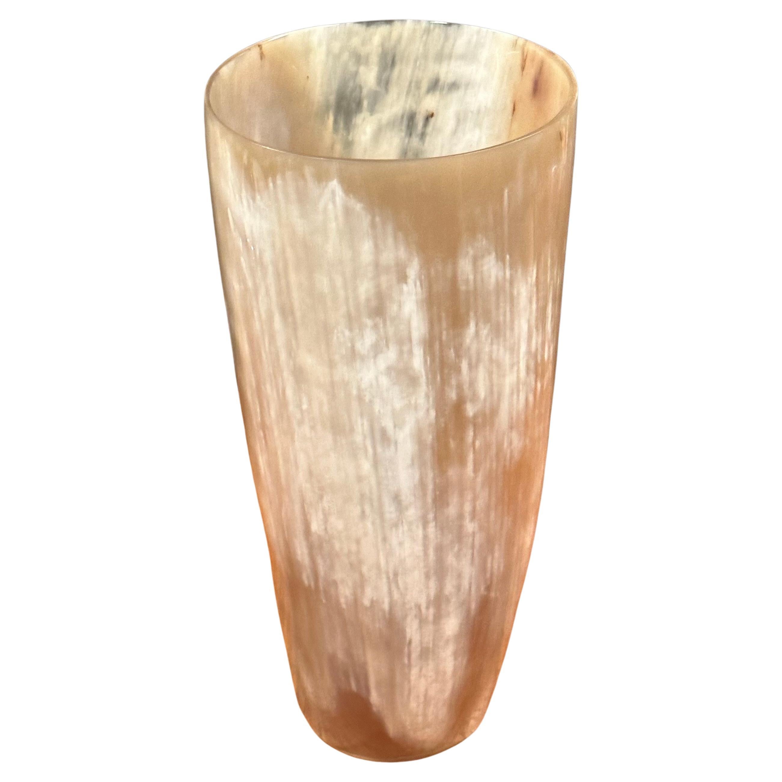 Gorgeous well crafted, tall horn vase by Arcahorn of Italy, circa 2000s. The piece is in very good condition and measures 5