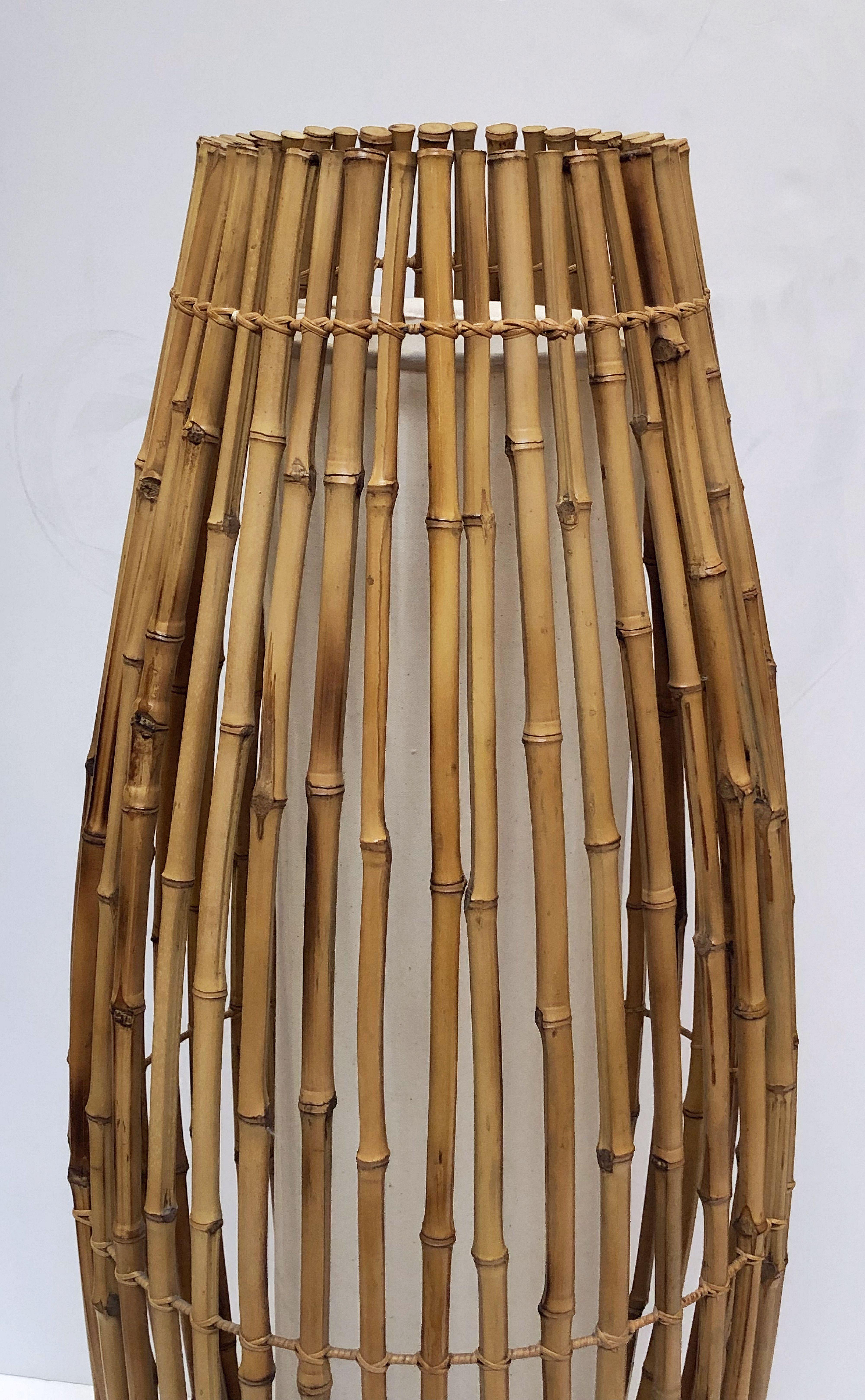 Cane Tall Italian Mid-Century Bamboo and Rattan Floor Lamp