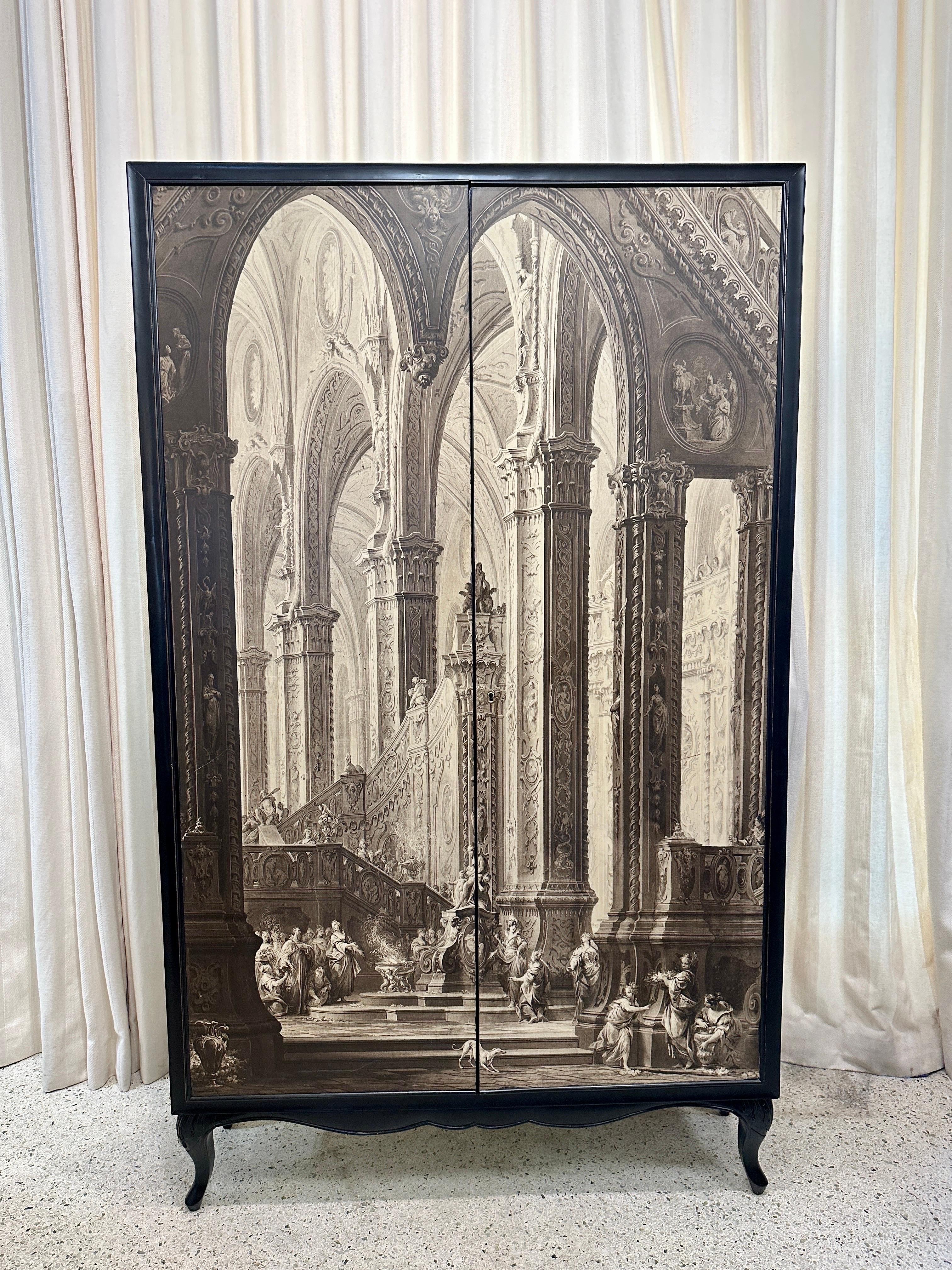 Grand meuble italien avec portes frontales imprimées de photographies en vente 12