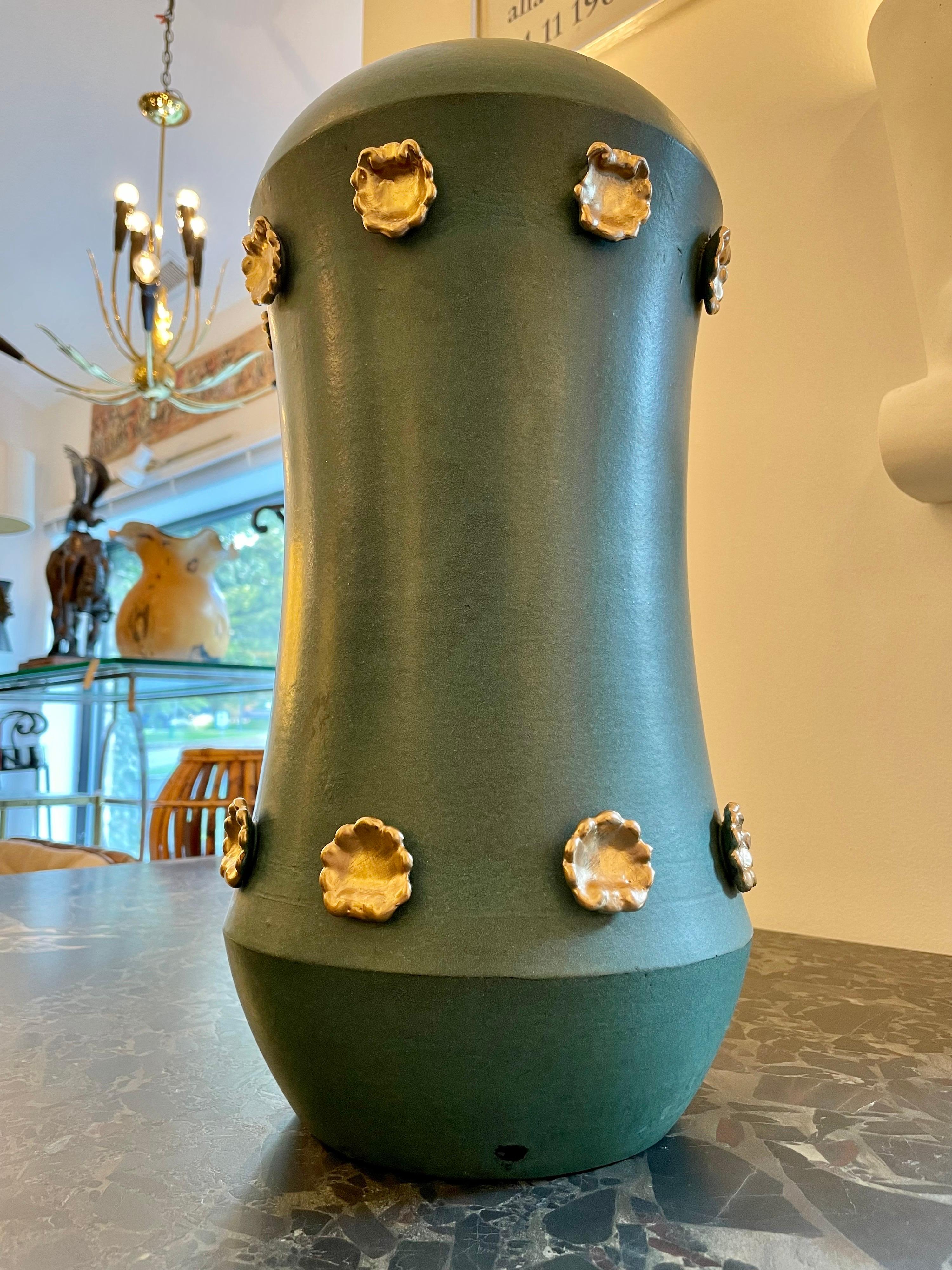 Tall Italian Ceramic Vase with Gilt Fleurette Accents For Sale 3