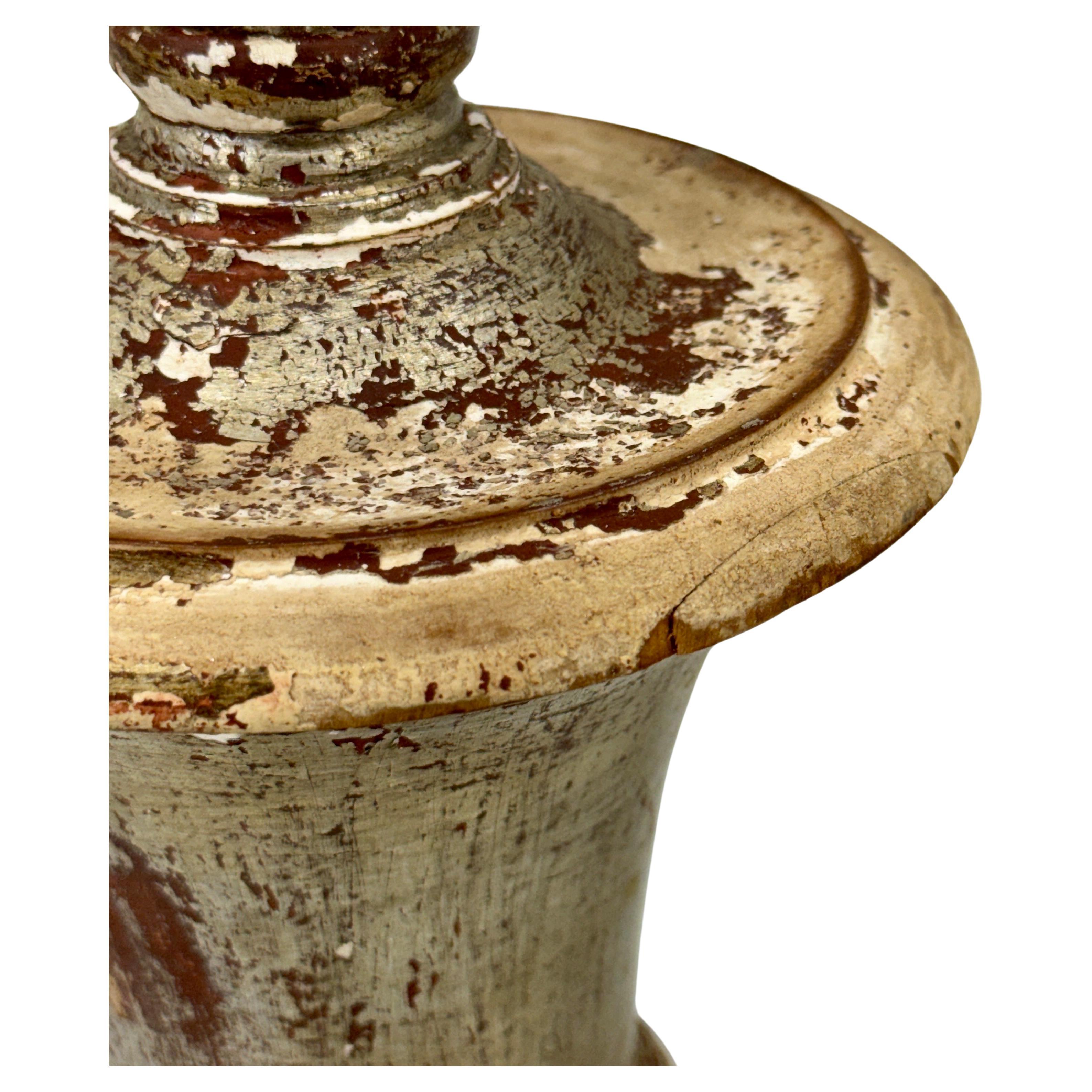 Grande lampe de table italienne du milieu du siècle en bois doré à la feuille d'argent Bon état - En vente à Haddonfield, NJ