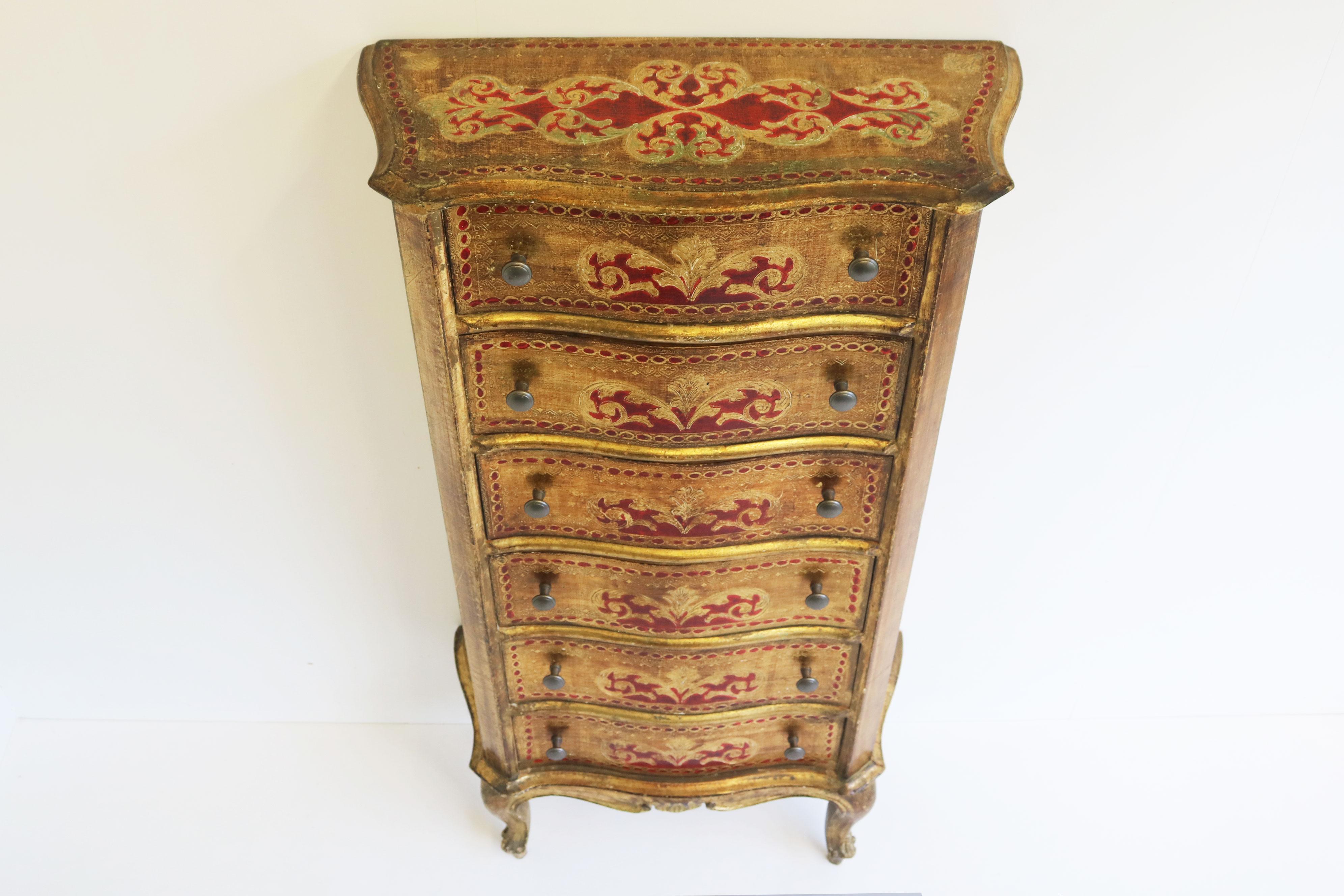 Tall Italian Renaissance Florentine Style Six Drawer Commode Chest of Drawers For Sale 4