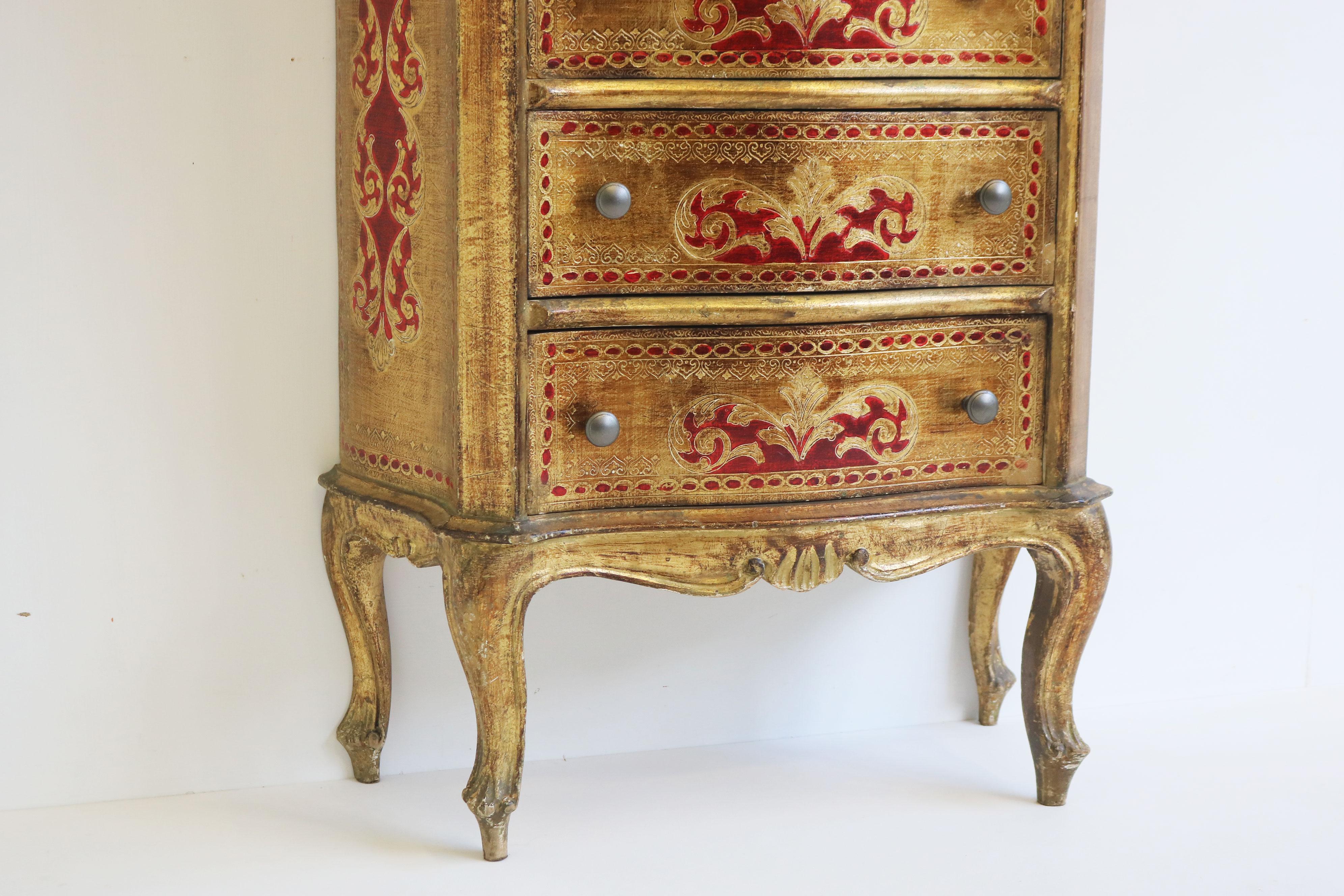 Tall Italian Renaissance Florentine Style Six Drawer Commode Chest of Drawers For Sale 1