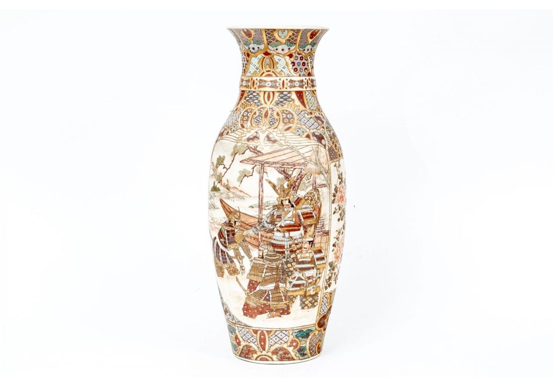 Vaso alto in porcellana smaltata in stile Satsuma giapponese in vendita 7