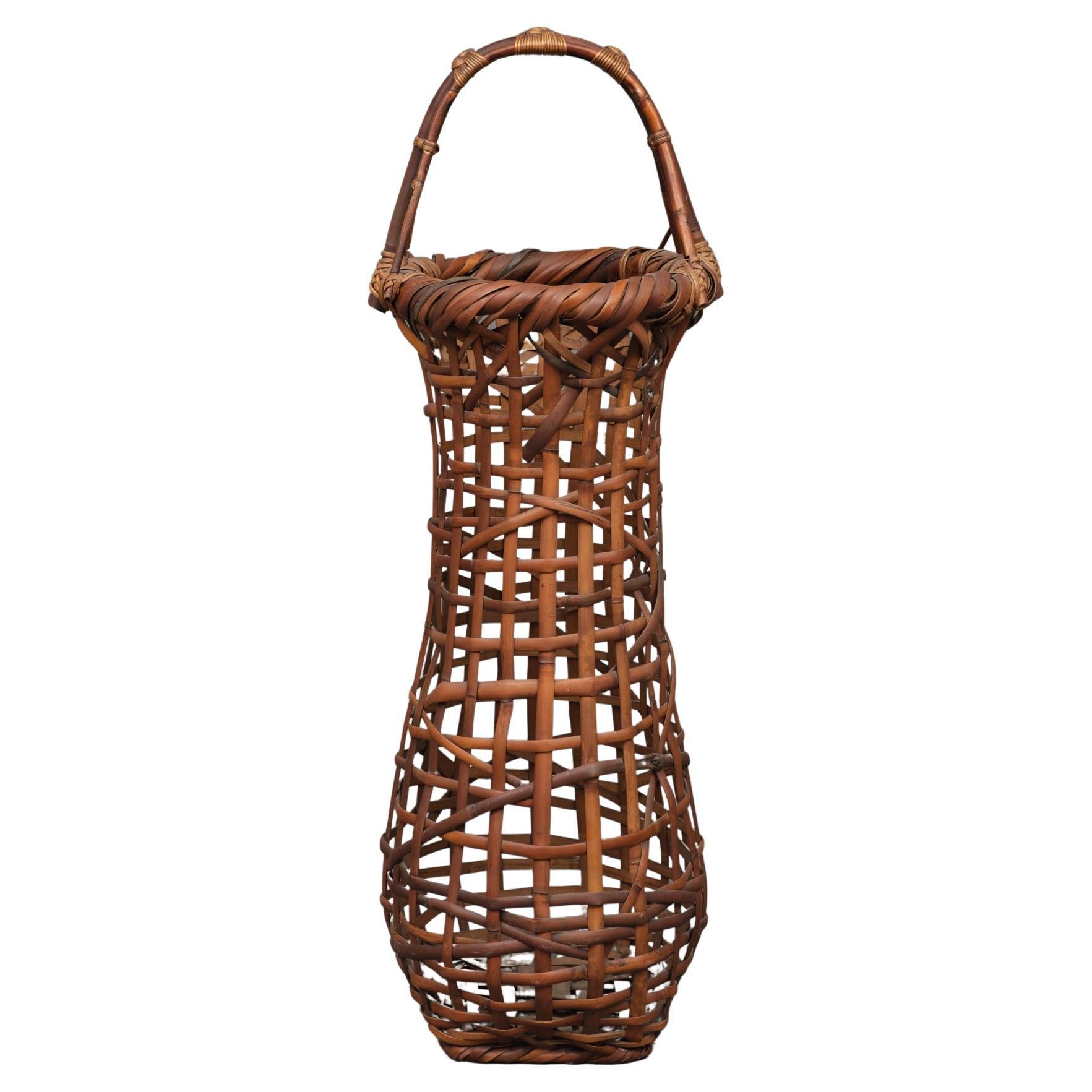 Tall Japanese Woven Bamboo Ikebana Basket by Kosuge Kôgetsu 小菅吼月 (1932-2017)
