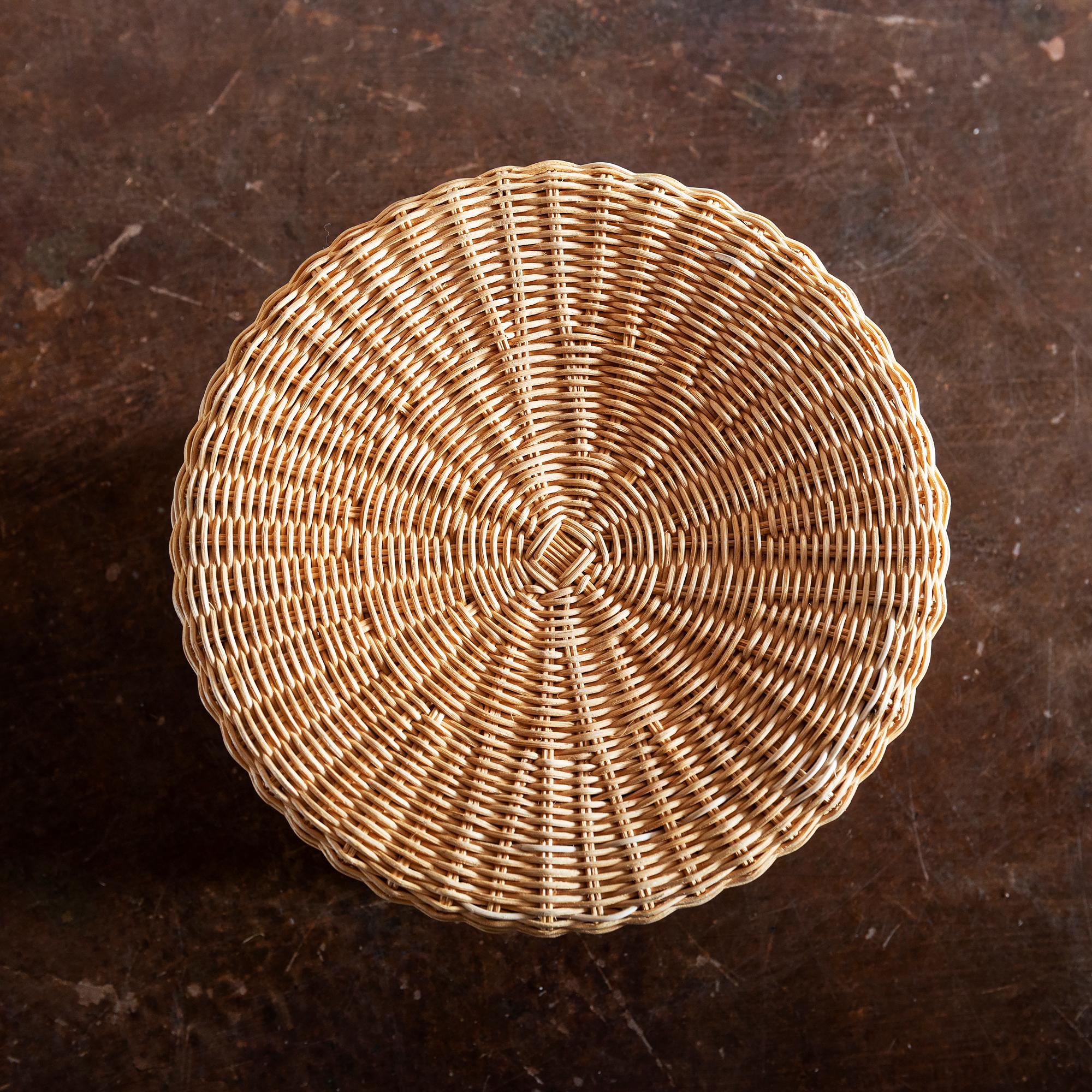 Handwoven, tall Juttu stool in wicker by Eero Aarnio, Finland, 1960s.