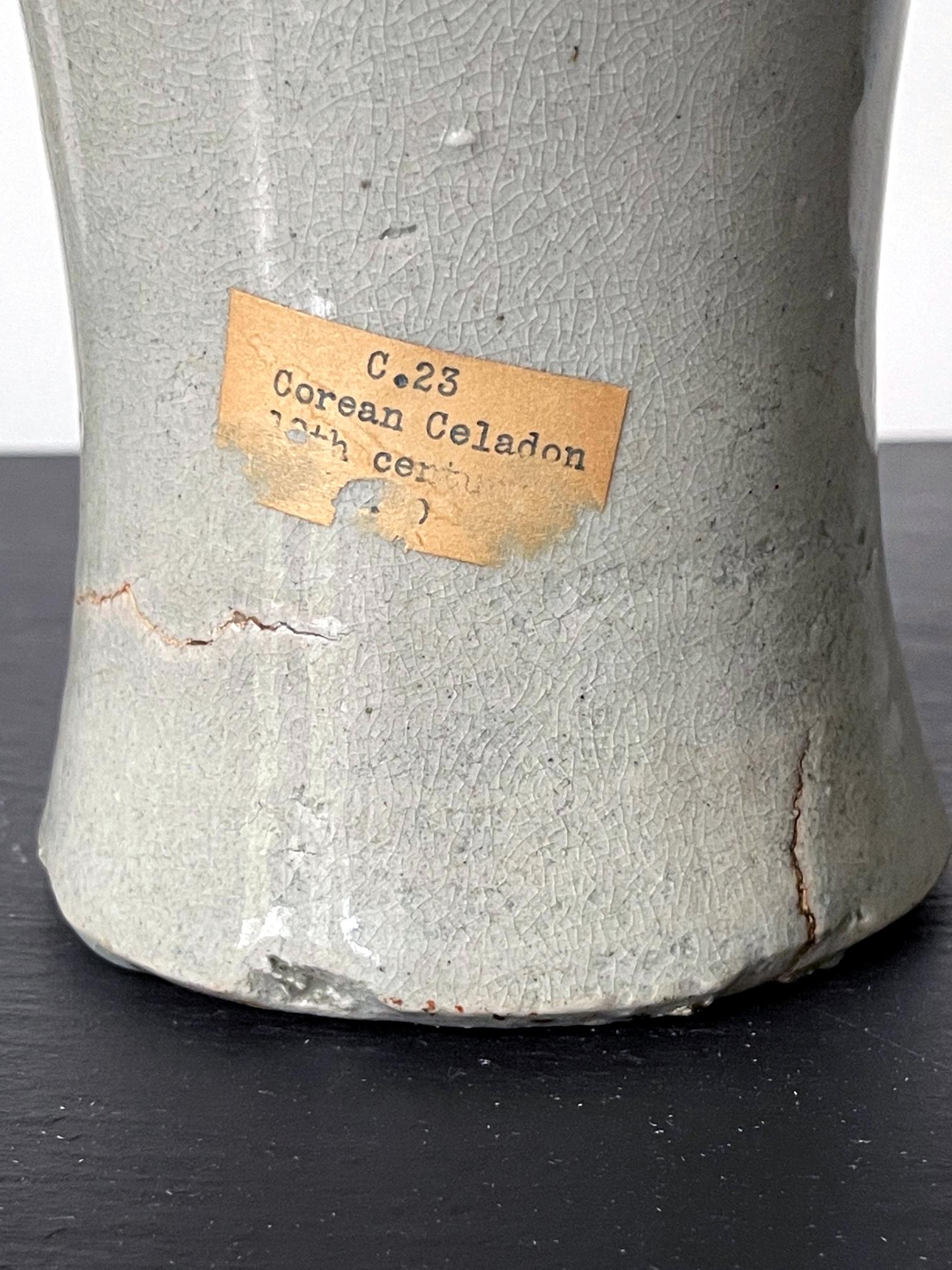 Tall Korean Ceramic Storage Jar Joseon Dynasty For Sale 4