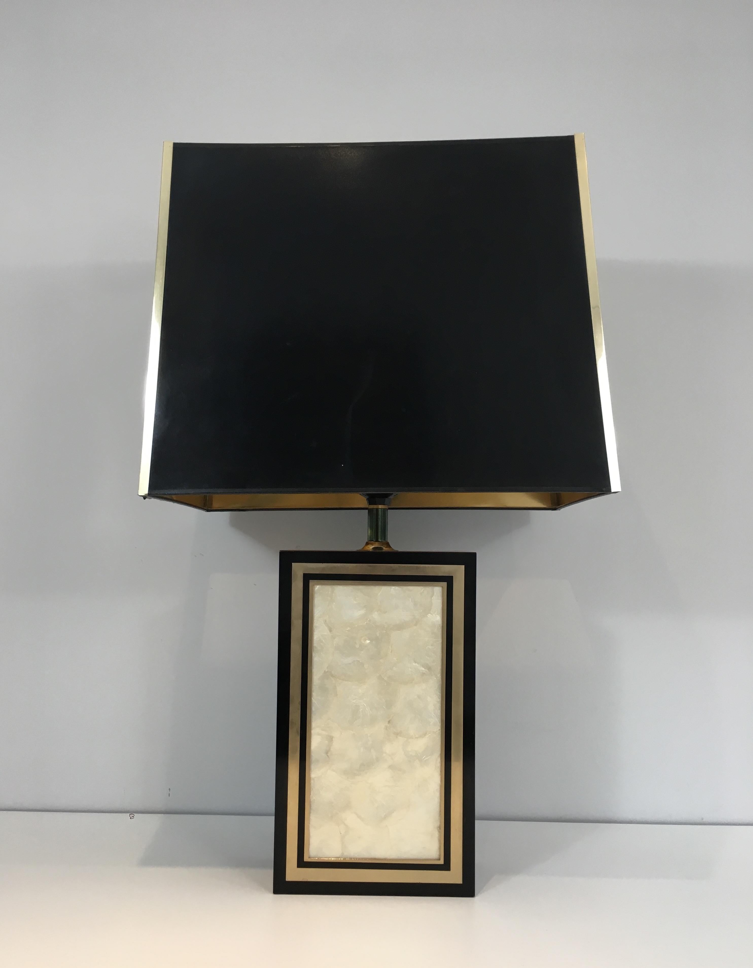 Tall Lacquered Wood Gild and Mother of Pearl Table Lamp, French, circa 1970 For Sale 6