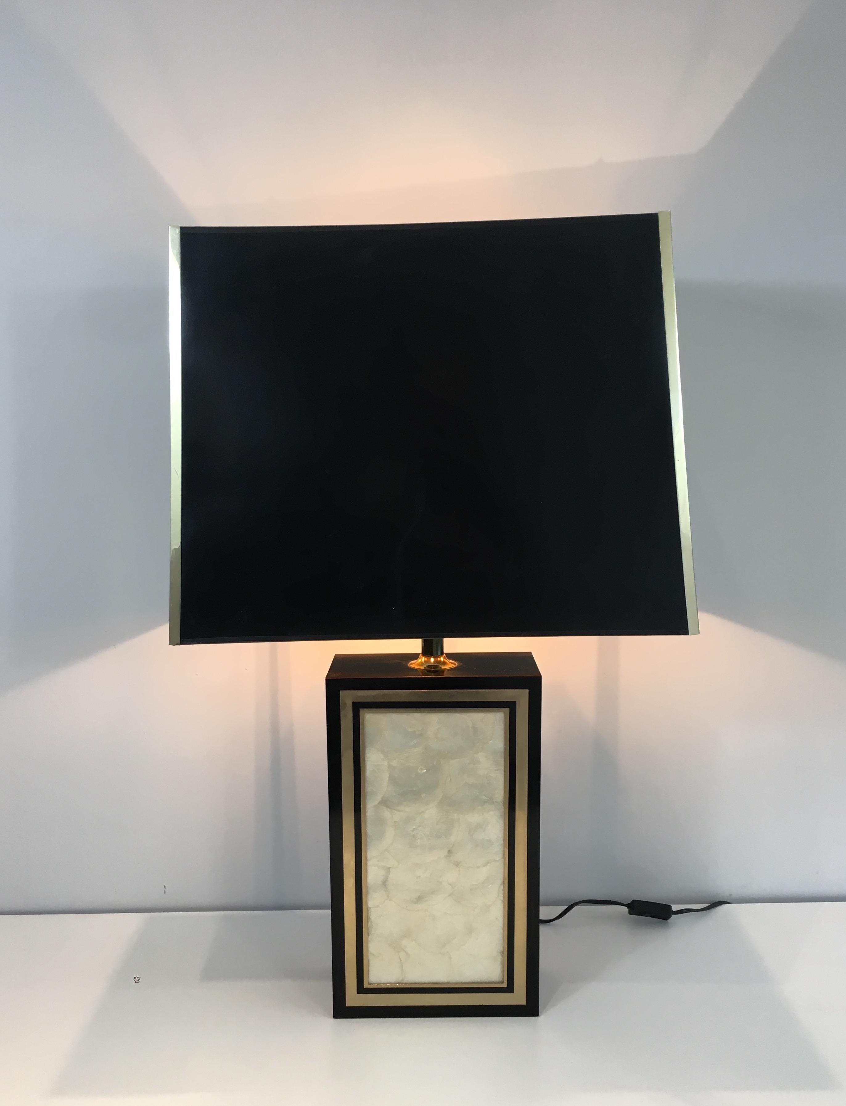 Tall Lacquered Wood Gild and Mother of Pearl Table Lamp, French, circa 1970 For Sale 14
