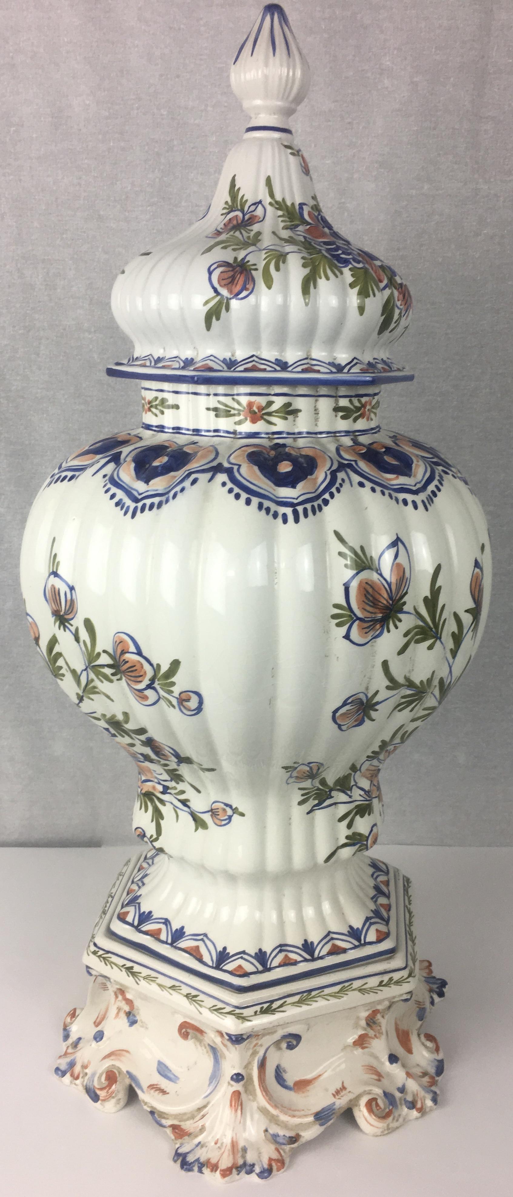 Centrotavola in maiolica francese della fine del XIX secolo in vendita 8