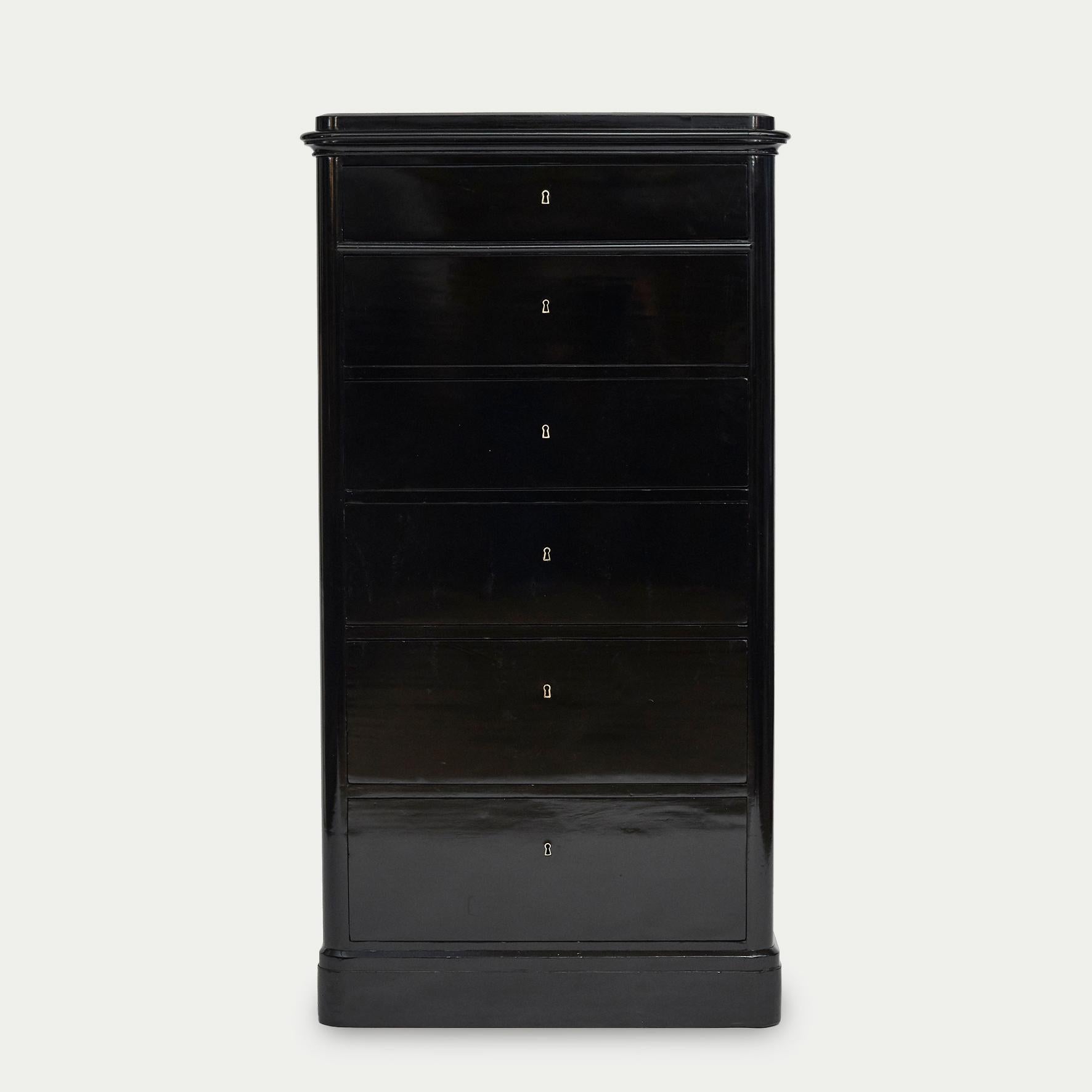 Tall Late Empire Ebonized Chest of Drawers In Good Condition In Kastrup, DK