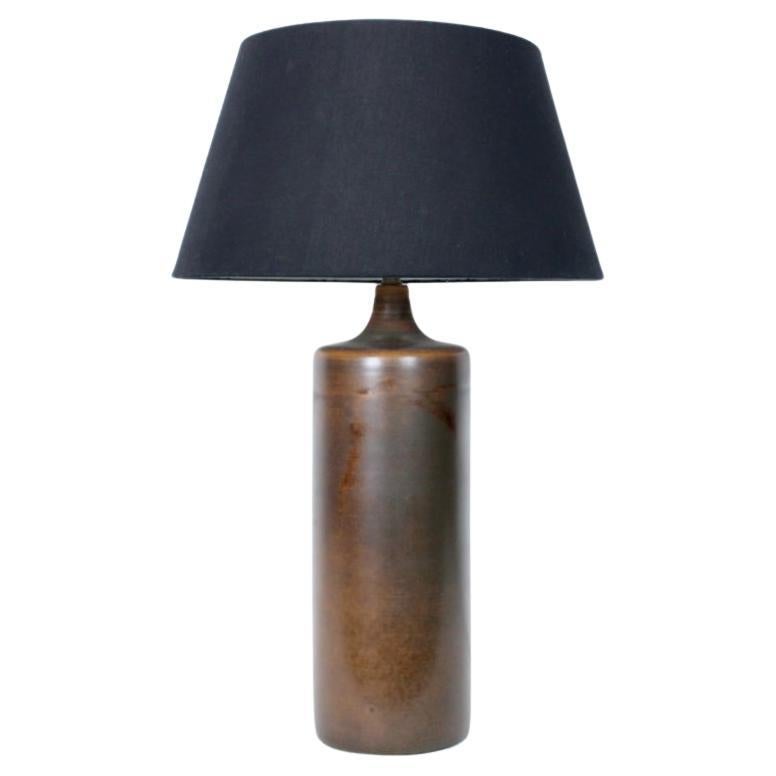 Tall Lotte and Gunnar Bostlund Model 1700 Brown Pottery Table Lamp, 1960's For Sale