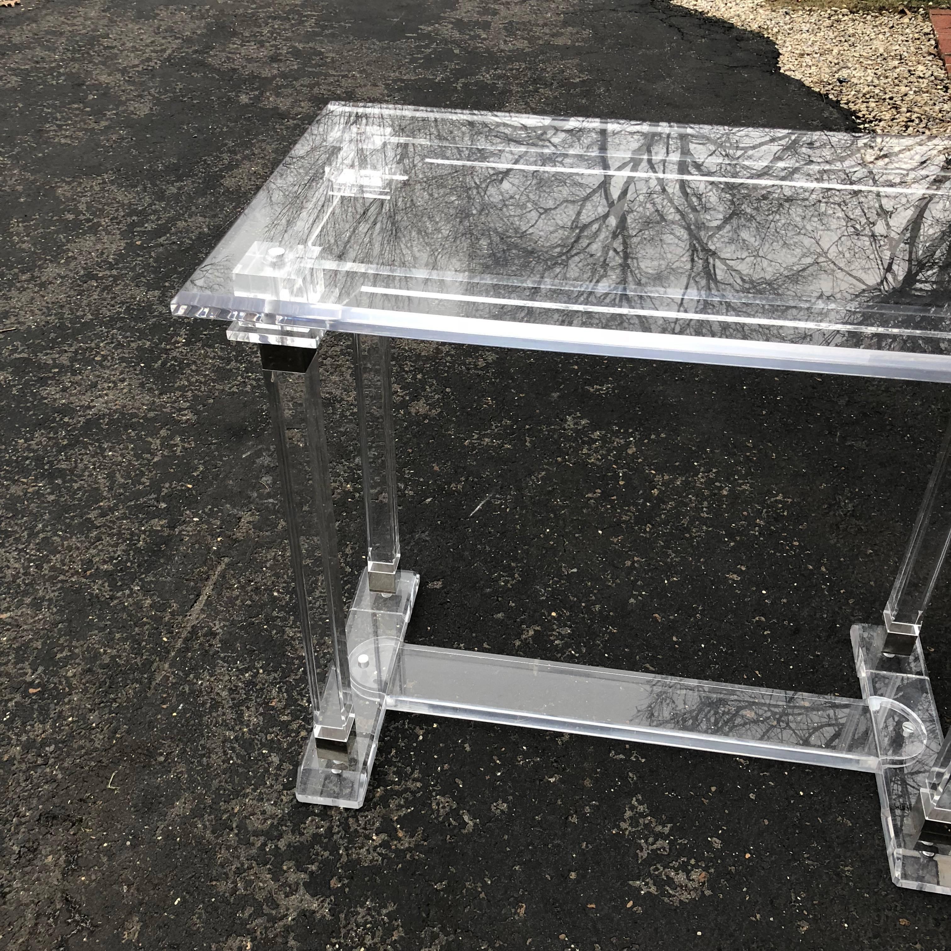 Tall Lucite Mid-Century Modern Table Console For Sale 3