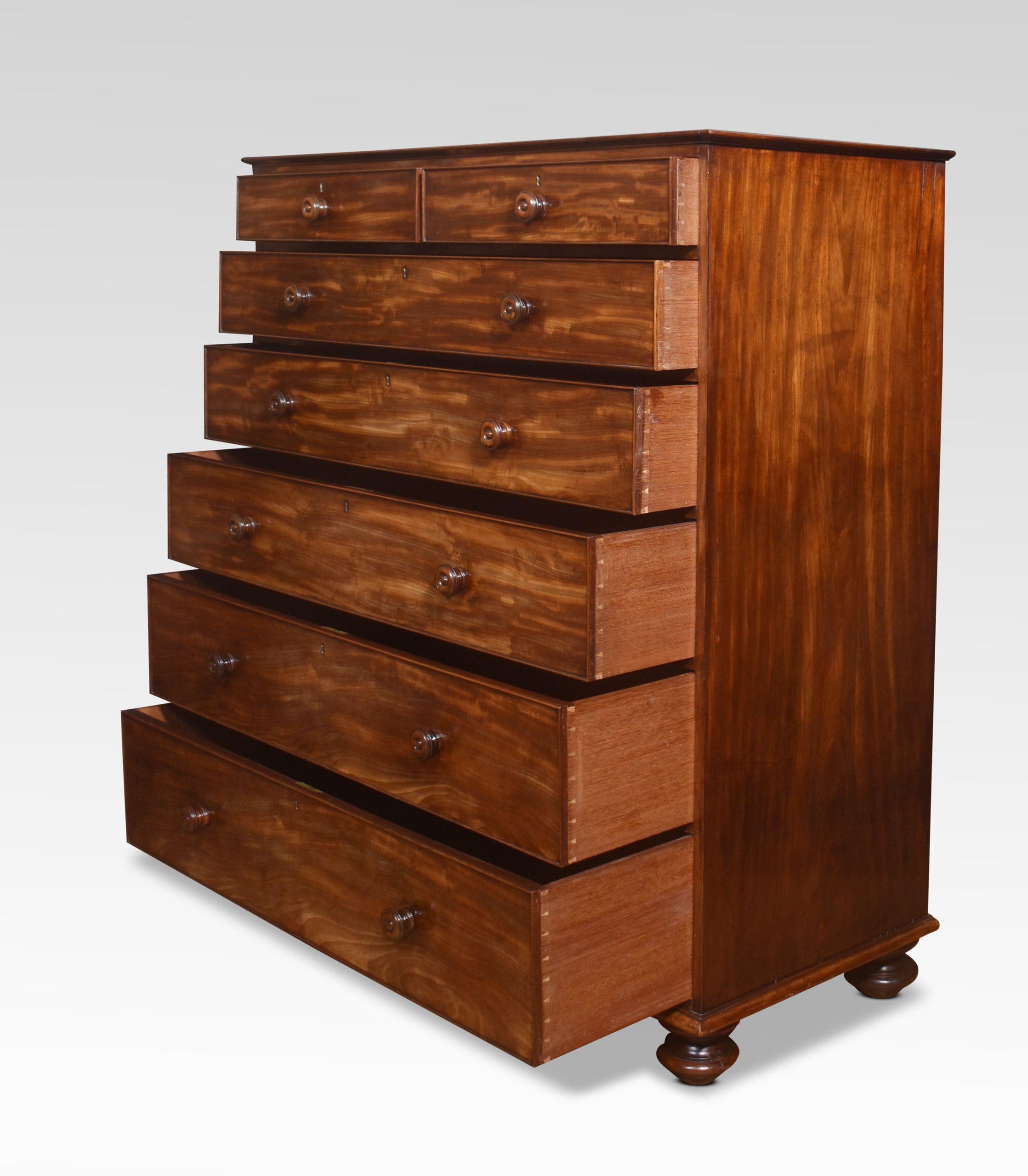 Wood Tall mahogany chest of drawers For Sale