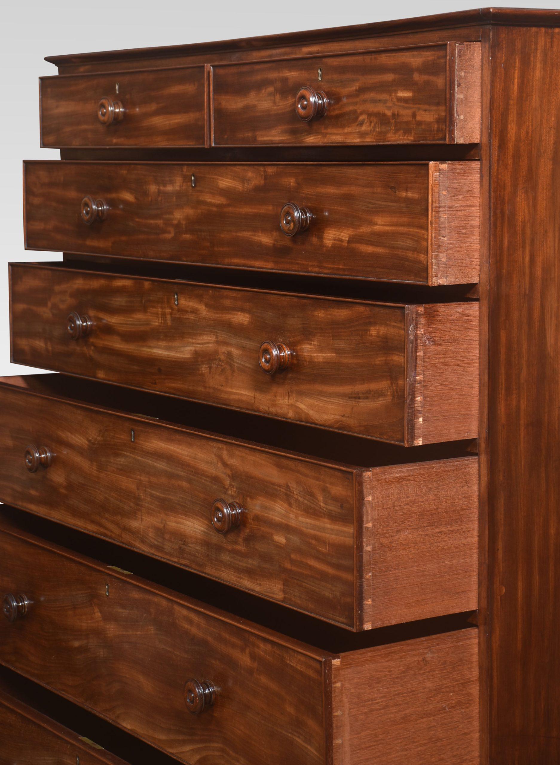 Tall mahogany chest of drawers For Sale 1