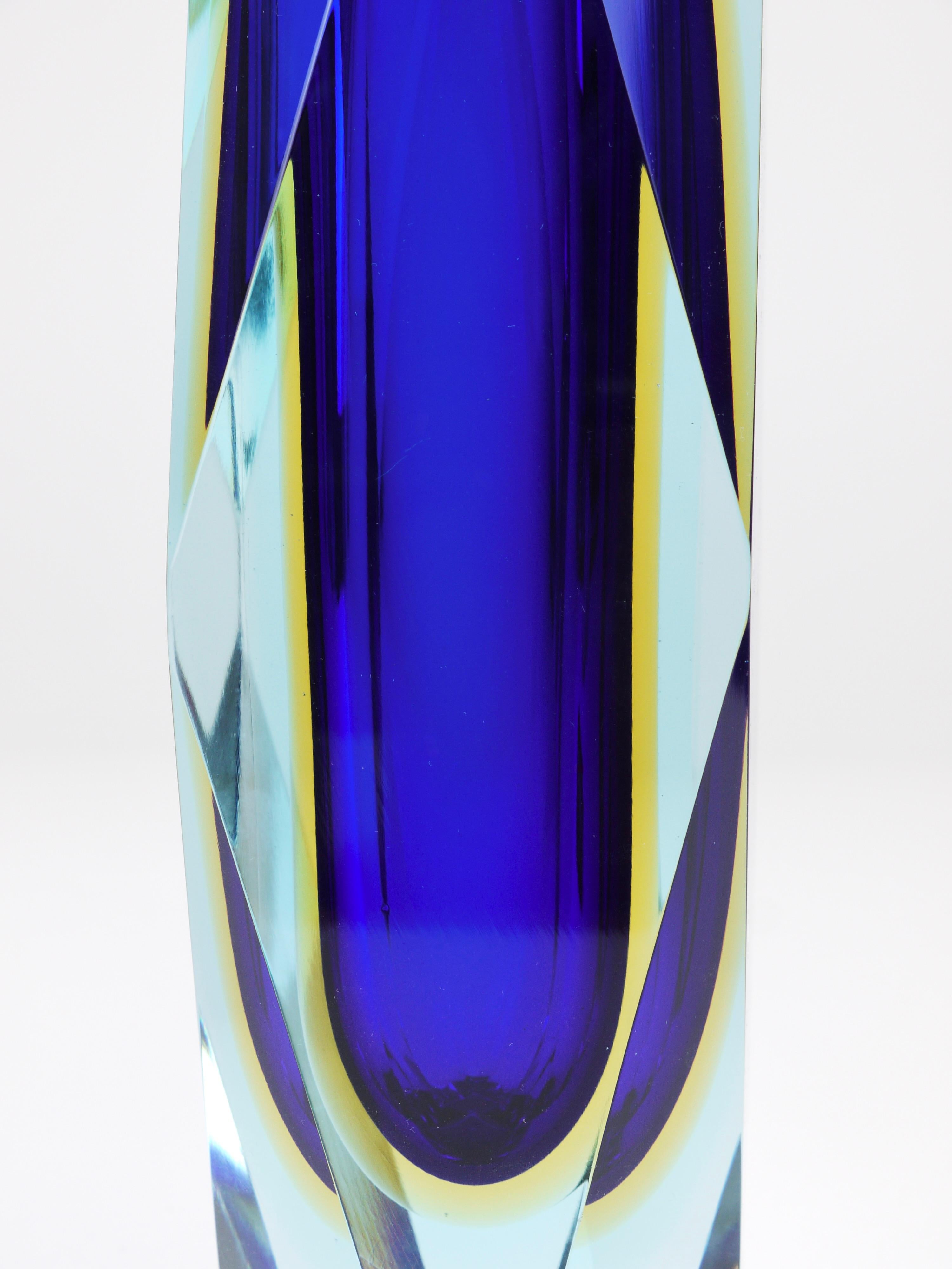 Vaso alto Mandruzzato Sommerso in vetro di Murano sfaccettato, Italia, anni '60 in vendita 6