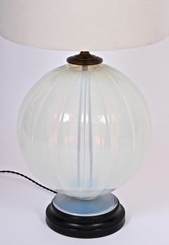 1930s Marius-Ernest Sabino Style Opaline Art Glass Table Lamp
