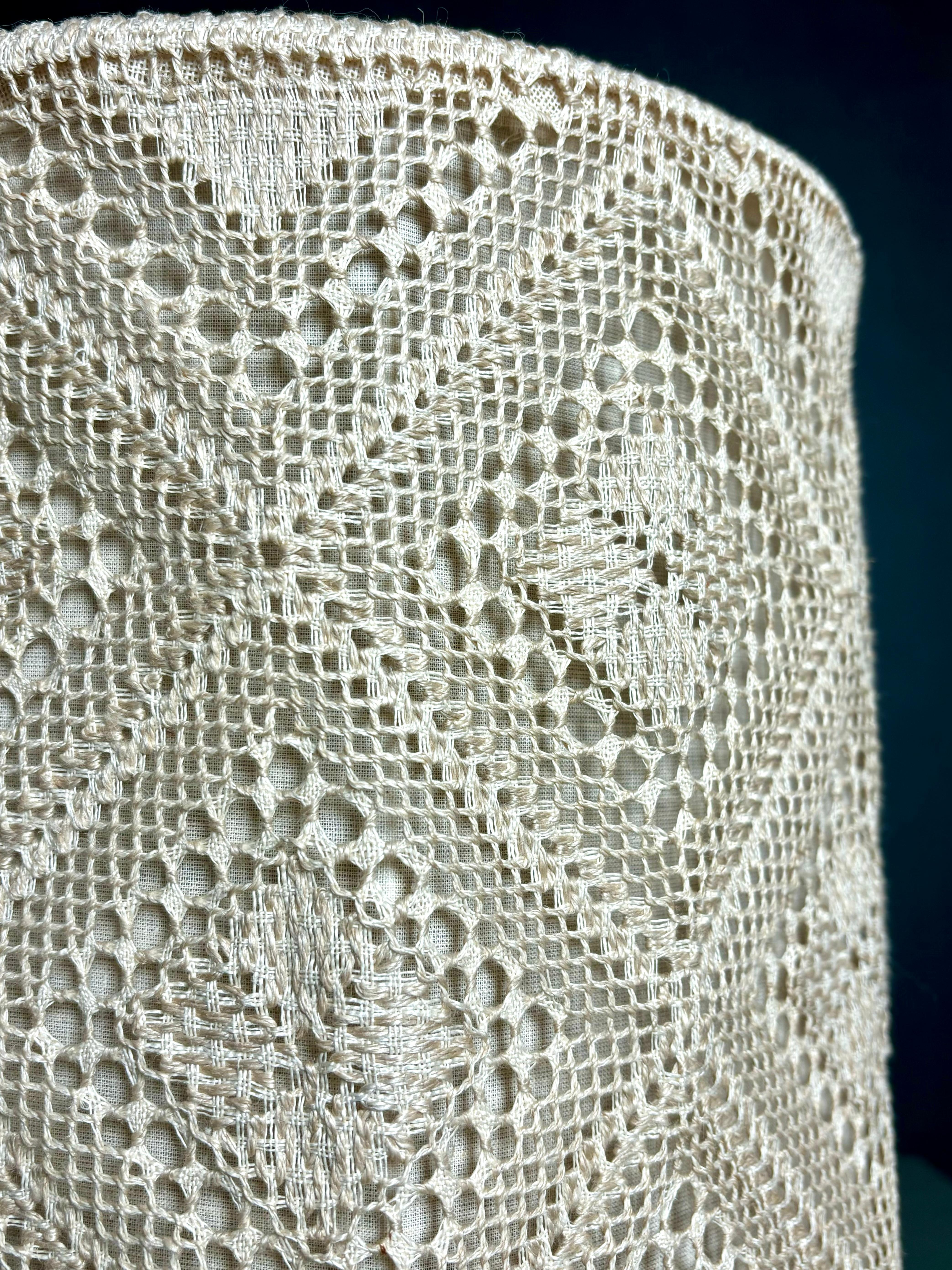 Lampada da tavolo alta in legno di pino Markslöjd, Svezia, anni '60 in vendita 2