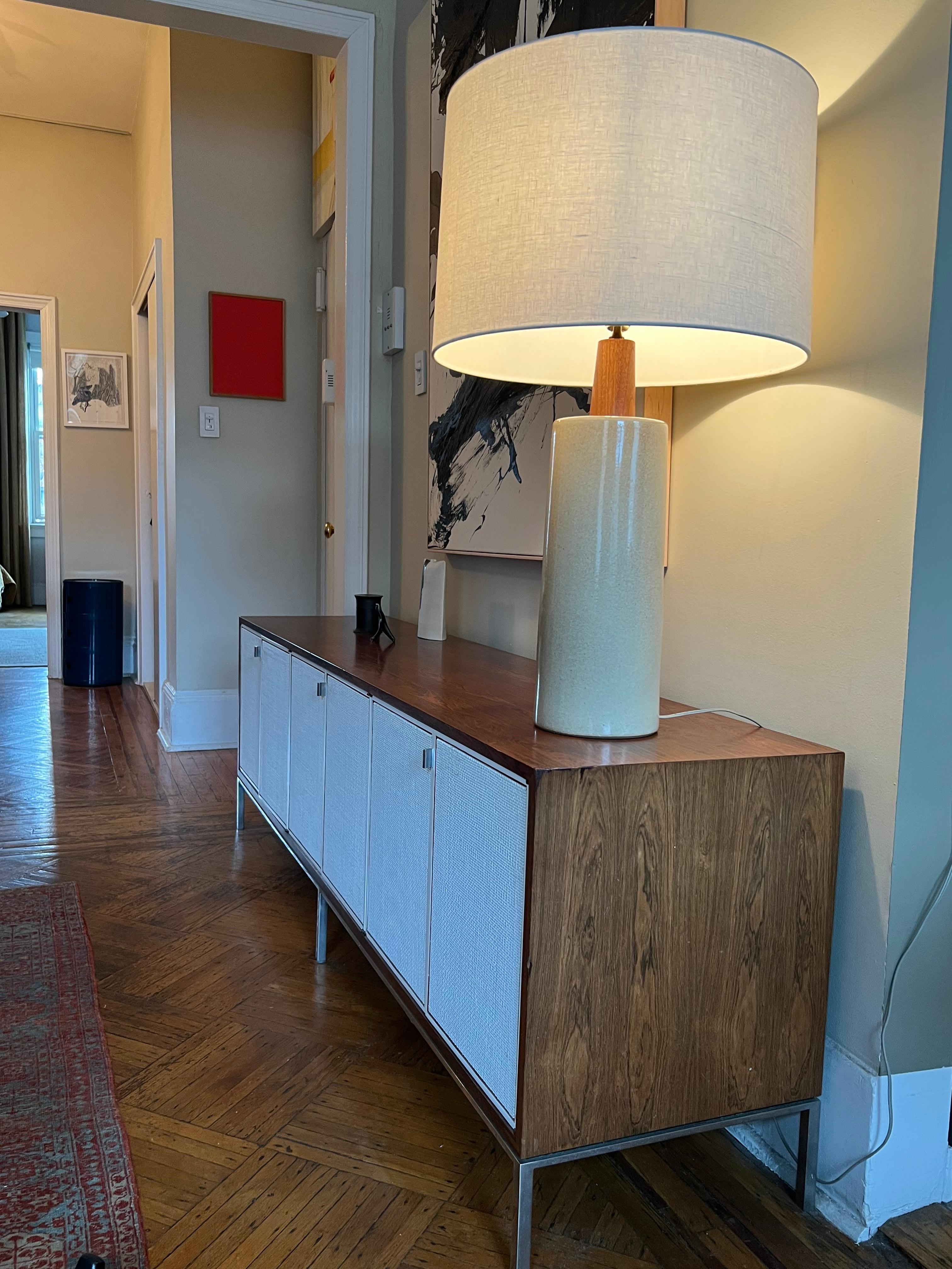 Mid-Century Modern Tall Martz Ceramic Table Lamp For Sale