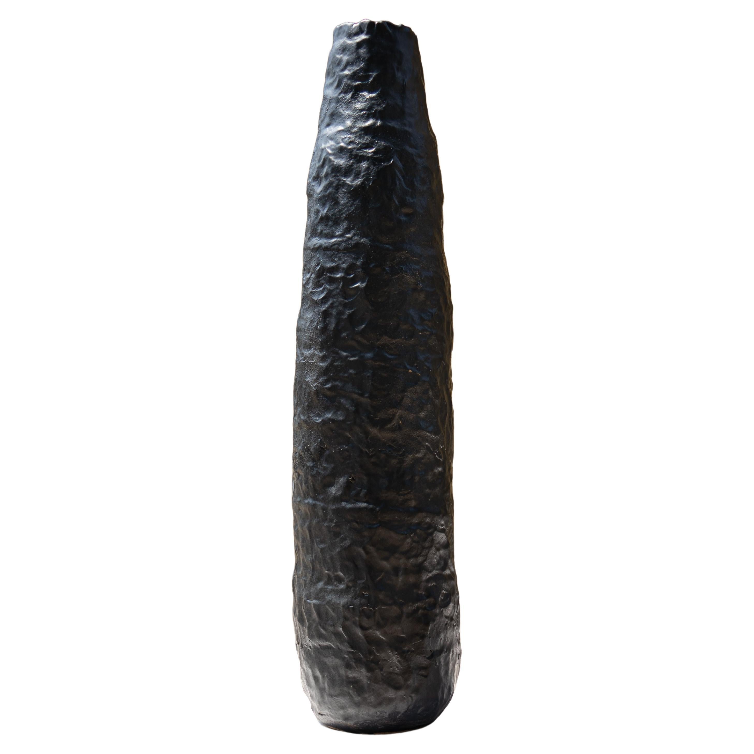 Vaso alto nero opaco di Daniele Giannetti