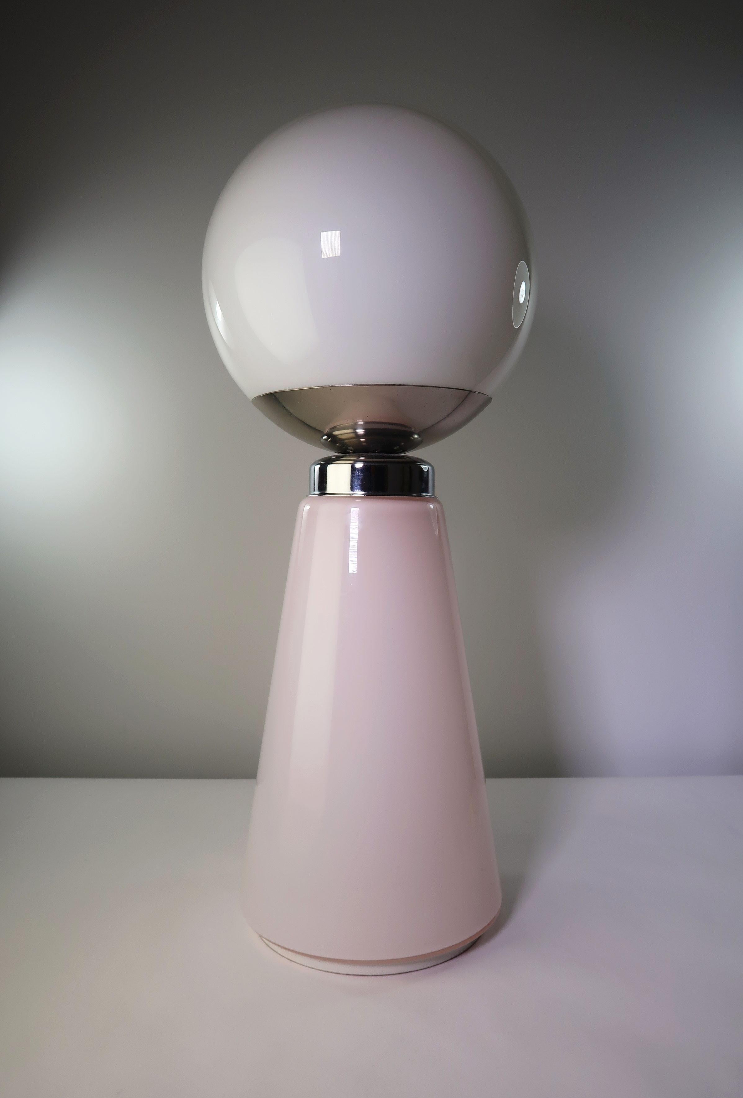 Stunning Italian modernist, Minimalist Mazzega Murano opaline glass table lamp tall enough to be used as a floor lamp as well as a table lamp. Rose colored cone body (Birillo), milky white globe top and metal mount holding the two together. Bulb in