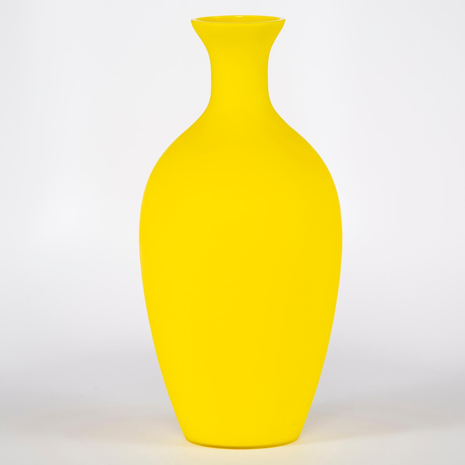 Mid-Century Modern Tall Midcentury Cenedese Daffodil Yellow Murano Glass Vase
