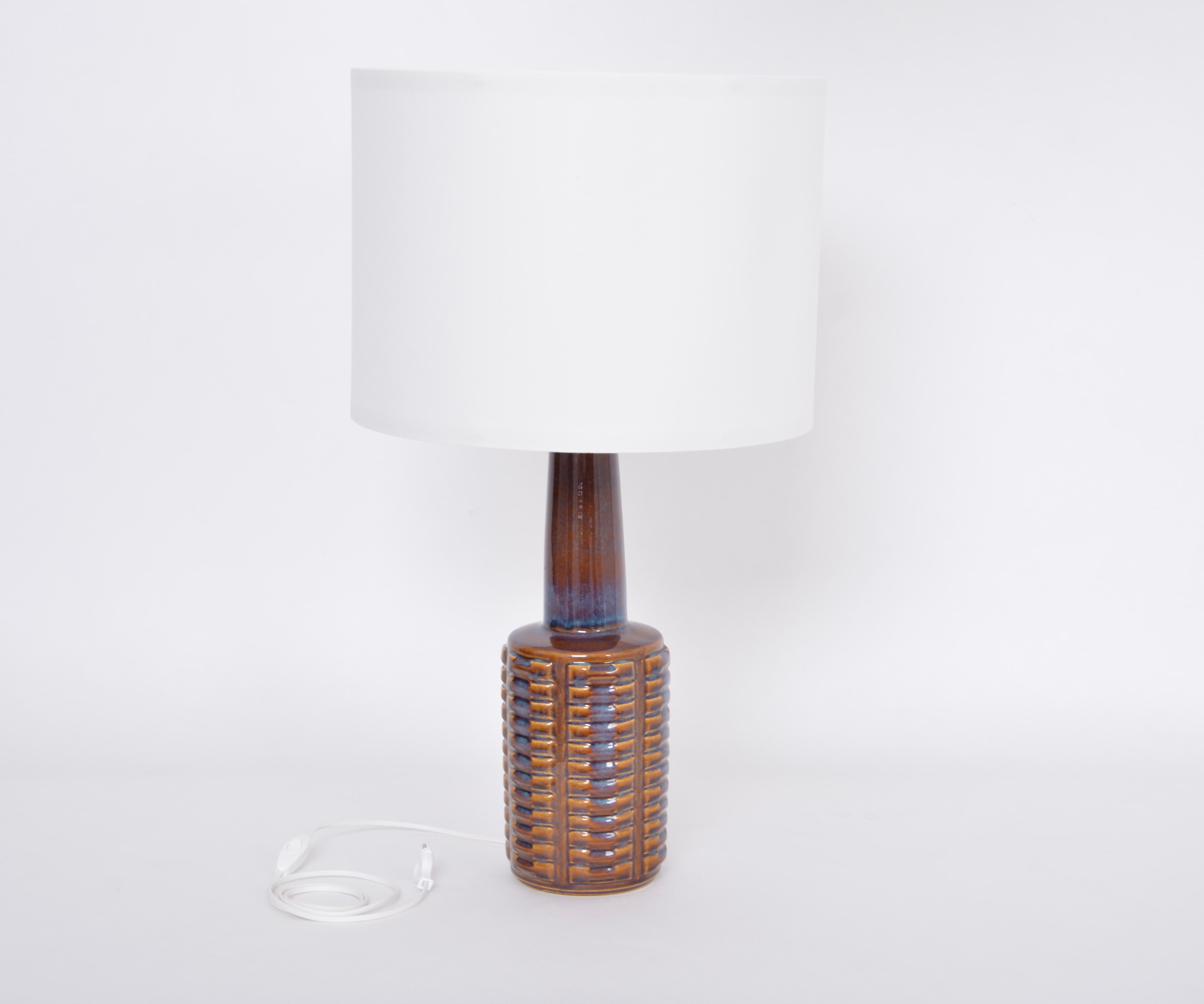 Glazed Tall Midcentury Ceramic Table Lamp Model 1023 by Einar Johansen for Soholm For Sale