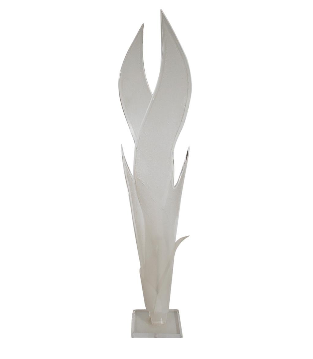 Post-Modern Tall Midcentury Italian Postmodern Acrylic Lucite Sculptural Floor Lamp For Sale