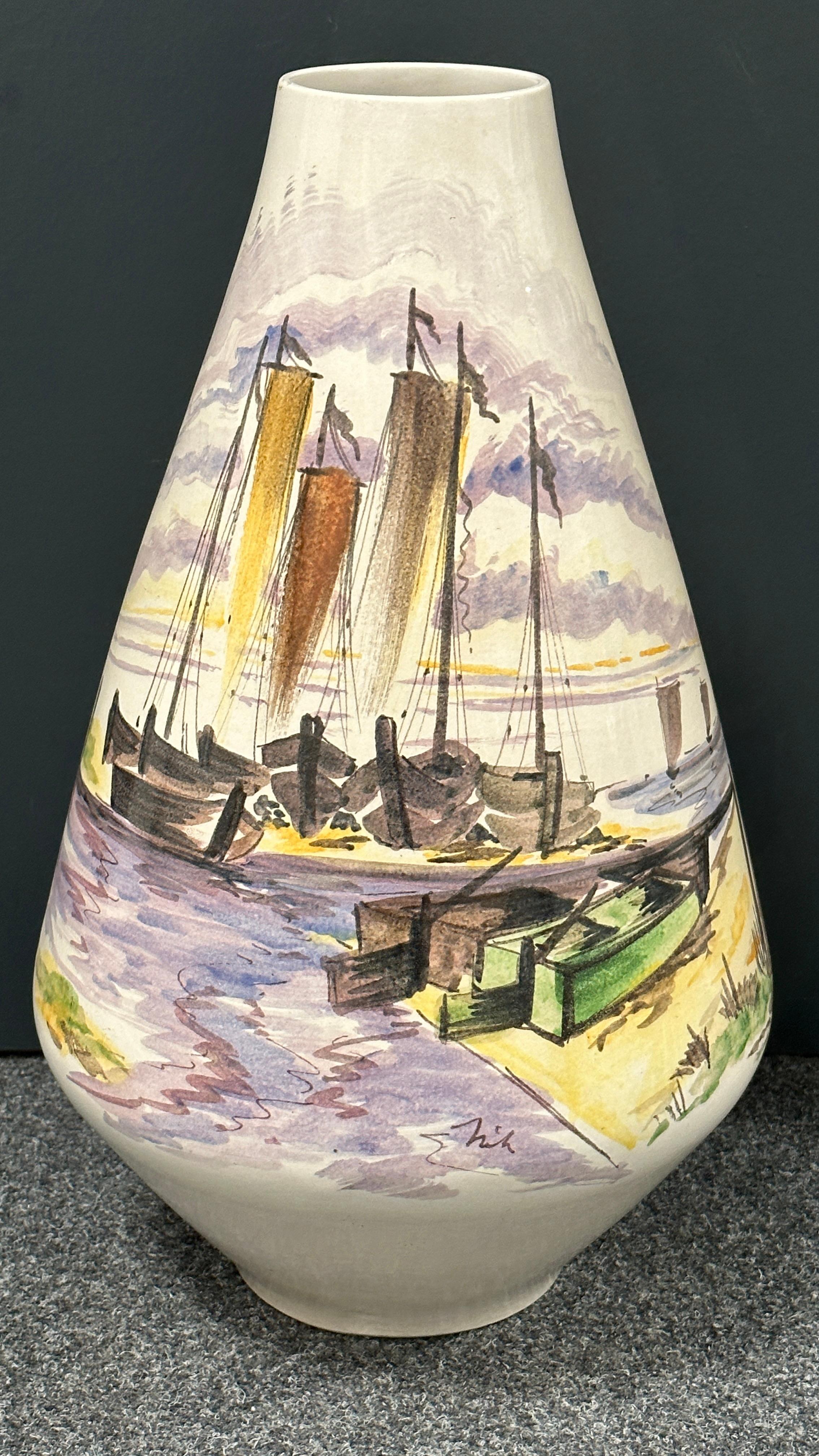 Tall Mid-Century Italian Pottery Ocean Ship Motif Floor Vase, 1960s In Good Condition For Sale In Nuernberg, DE