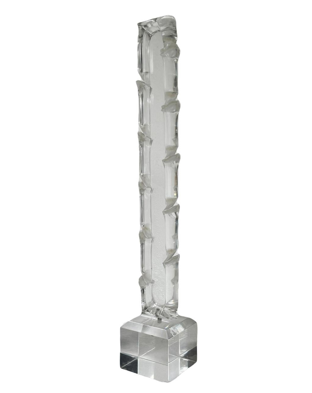 Mid-Century Modern Grande sculpture de table abstraite moderne du milieu du siècle dernier en acrylique Lucite en vente