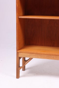 Tall Midcentury "China" Bookcase in Oak by Børge Mogensen, Made in Denmark 1960s